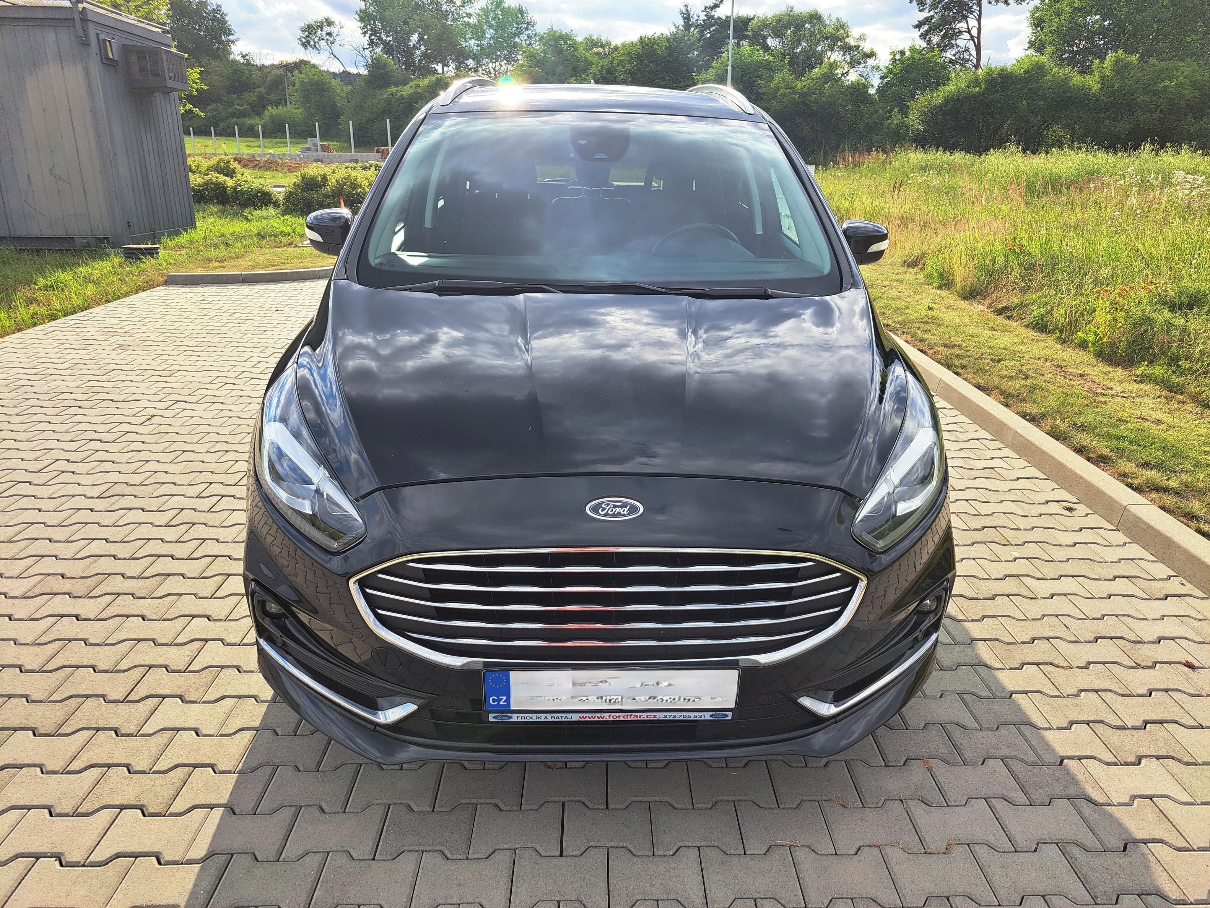 Ford Galaxy, 2,0 TDi, Titanium - fotka 5