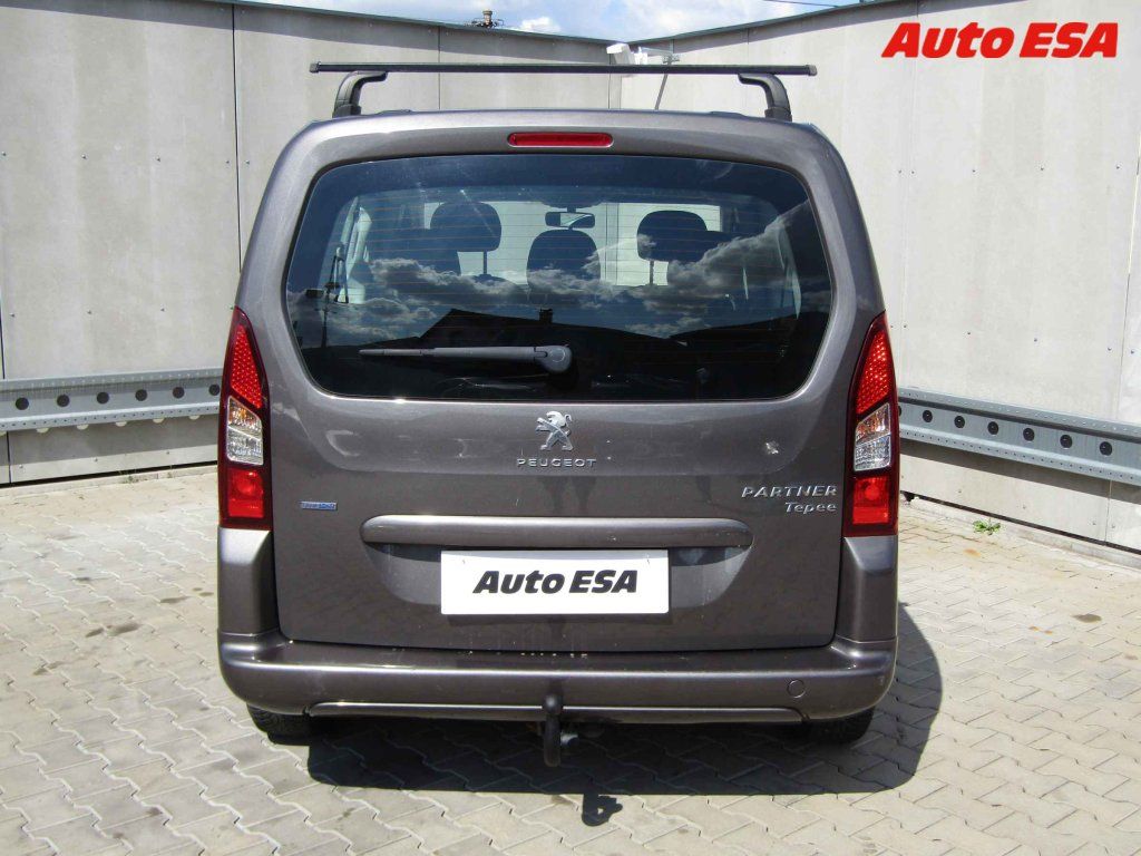Peugeot Partner, 1.6HDi Tepee,2.maj,ČR - fotka 5