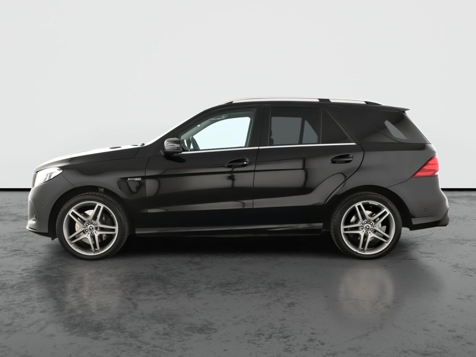 Mercedes-Benz GLE, 400, AMG line, 4X4, Automat - fotka 3