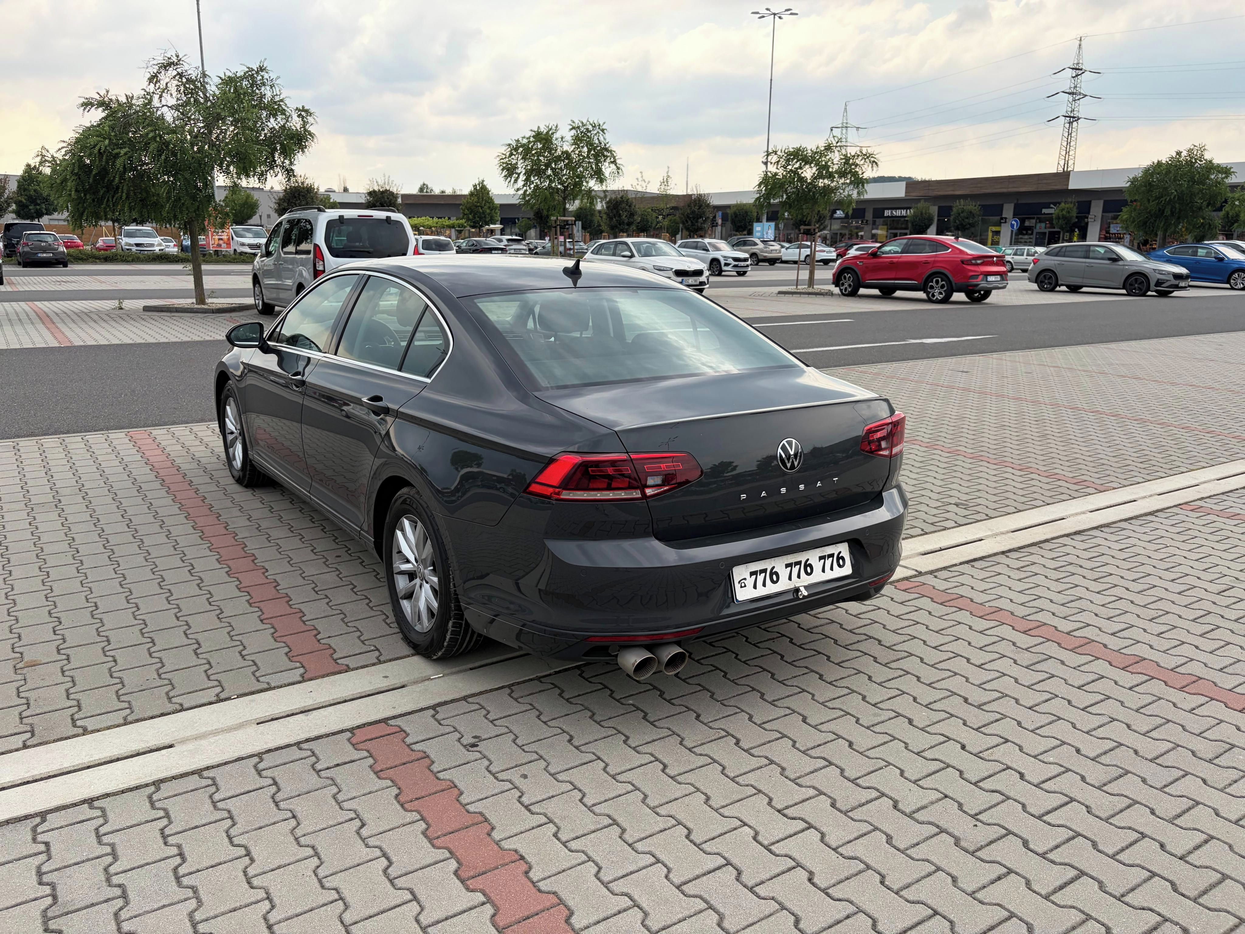 Volkswagen Passat, 1.5 TSi 110kw ČR TOP VÝBAVA - fotka 5