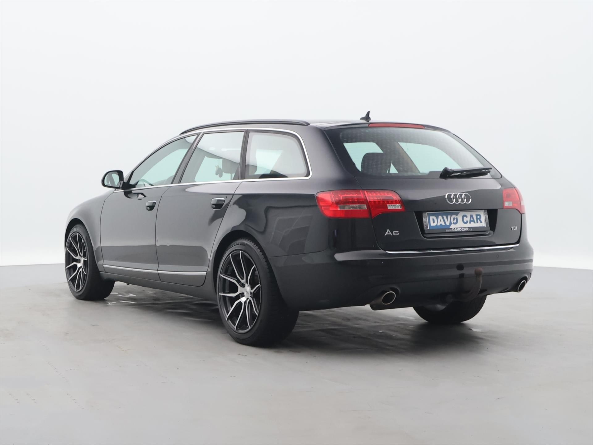 Audi A6, 2,7 TDI 140 kW Automat - fotka 5