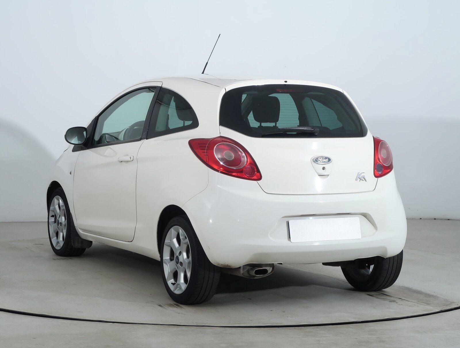 Ford Ka, 1.3 i, po STK - fotka 4