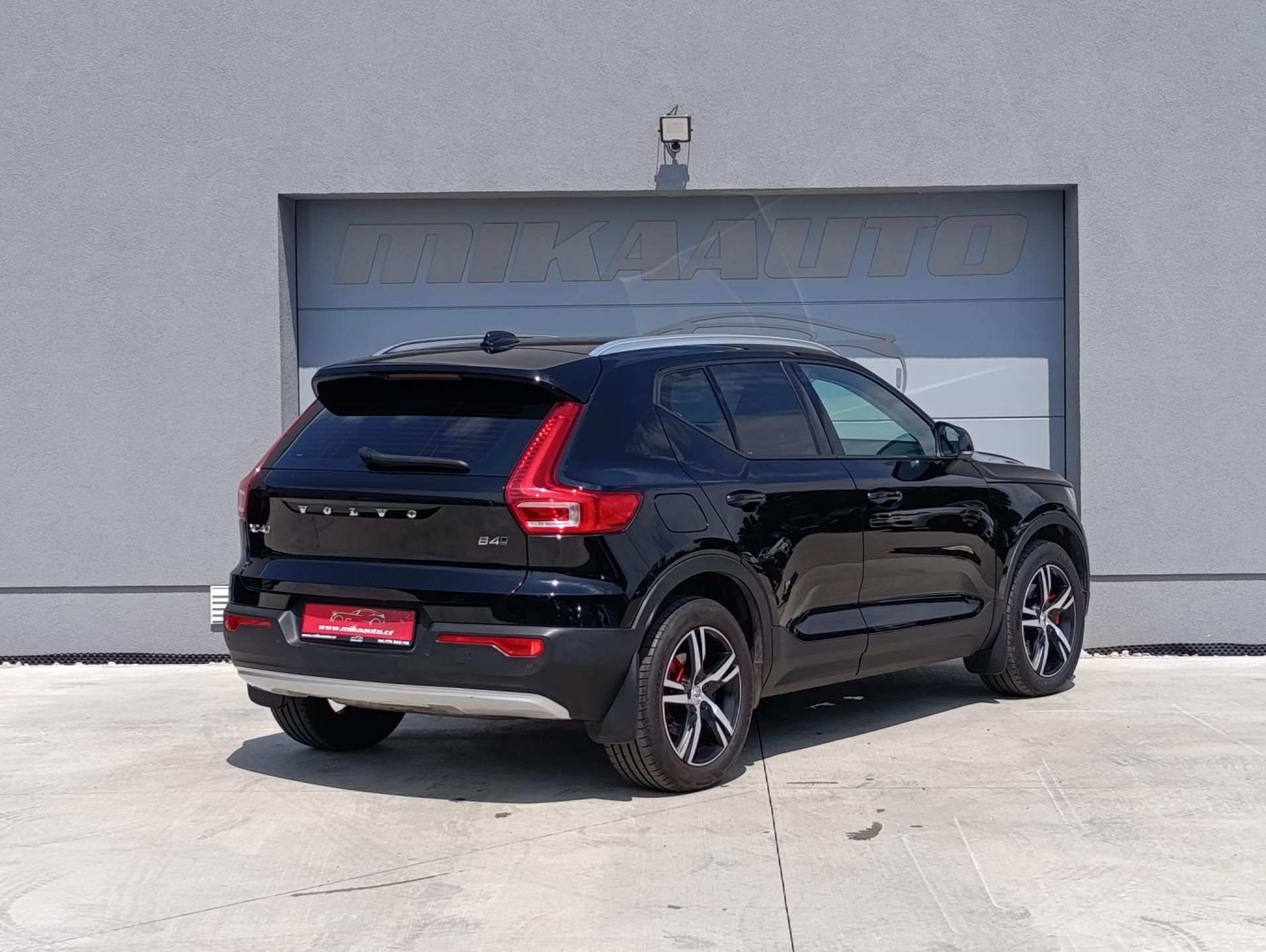 Volvo XC40, 2.0 B4 AWD 145kW - fotka 5