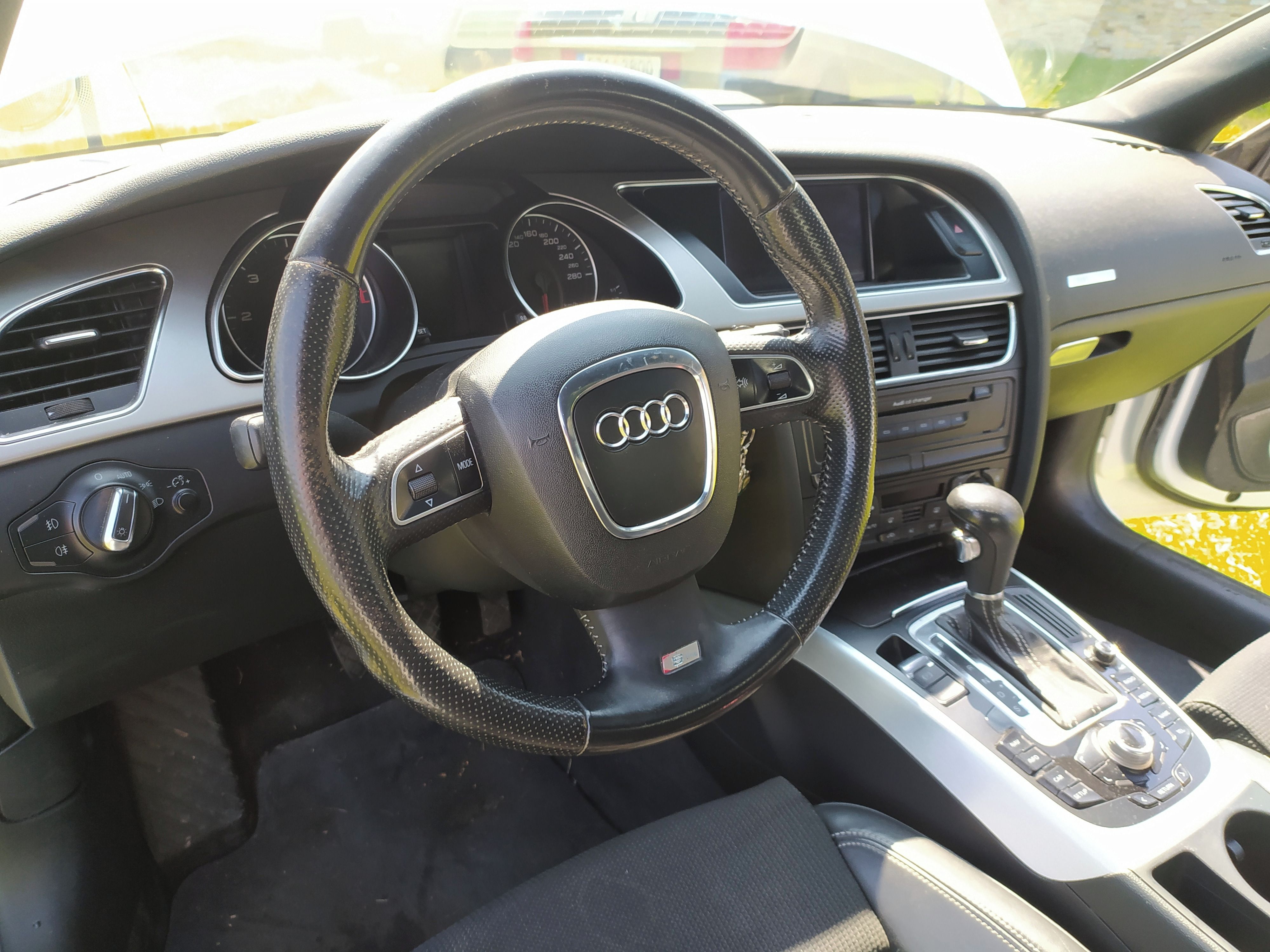 Audi A5, 2.7 TDI S-Line - fotka 5