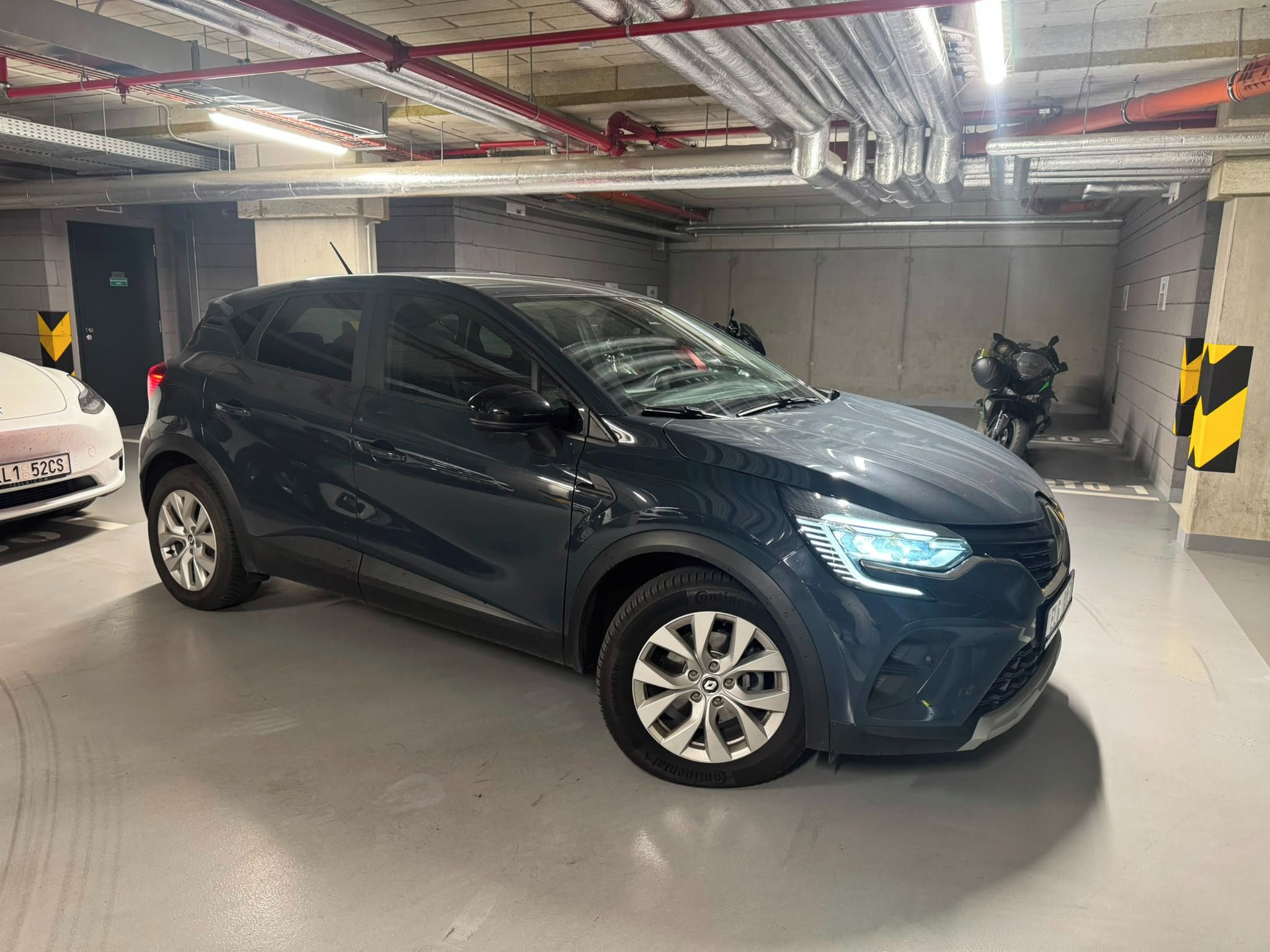 Renault Captur, Renault Captur 1.6 E-Tech 2022 - fotka 4