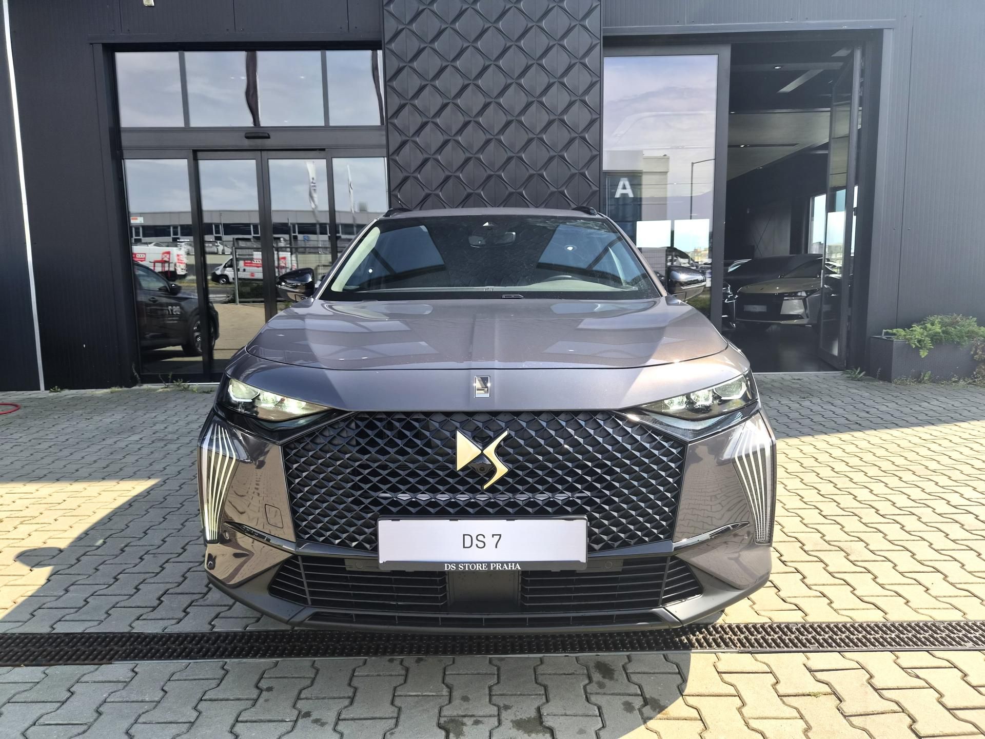 DS 7, PERFORMANCE LINE 1.5 BlueHDi - fotka 2