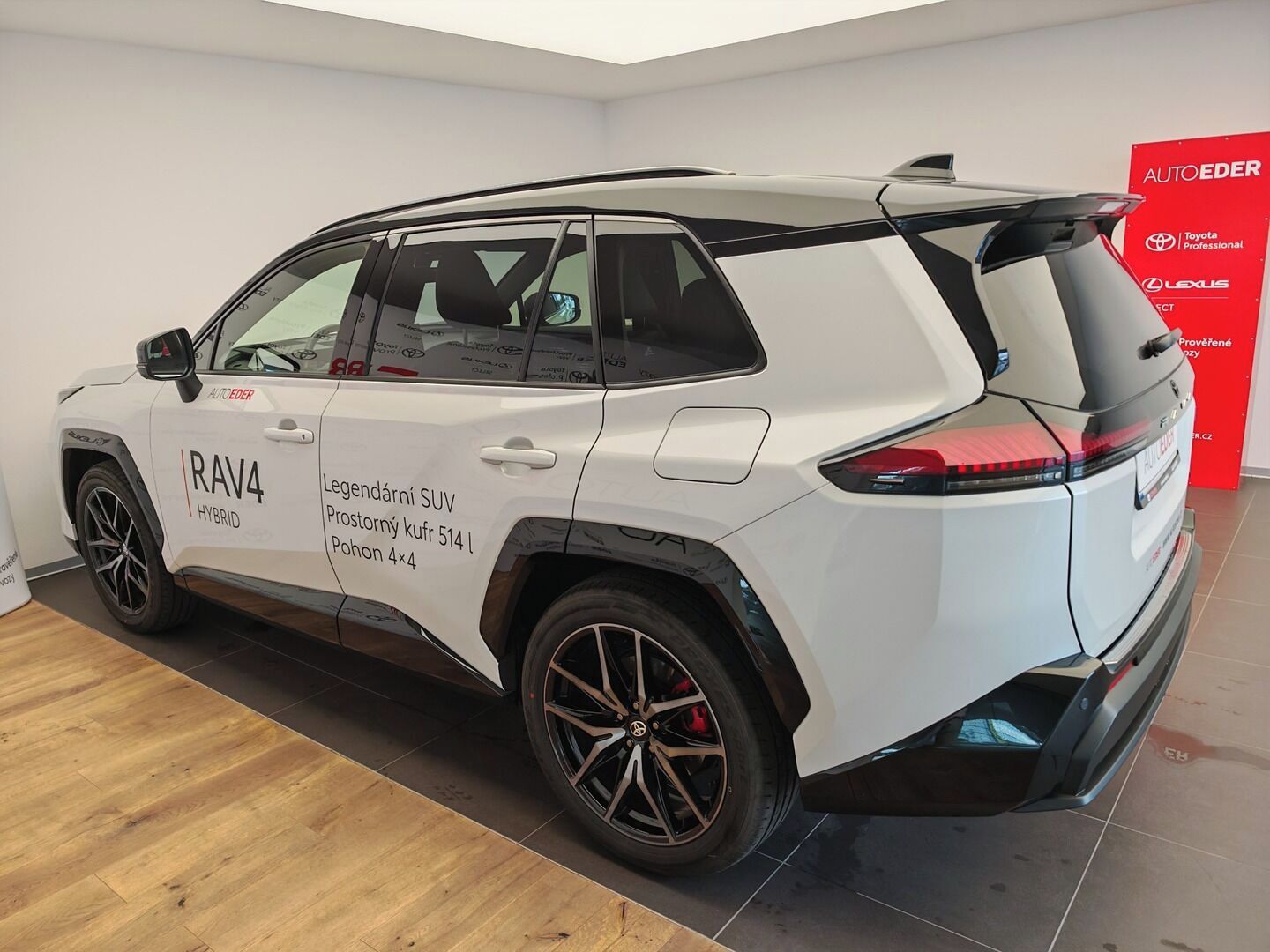 Toyota Rav4, 2.5 Hybrid GR Sport 4WD e-CVT - fotka 6