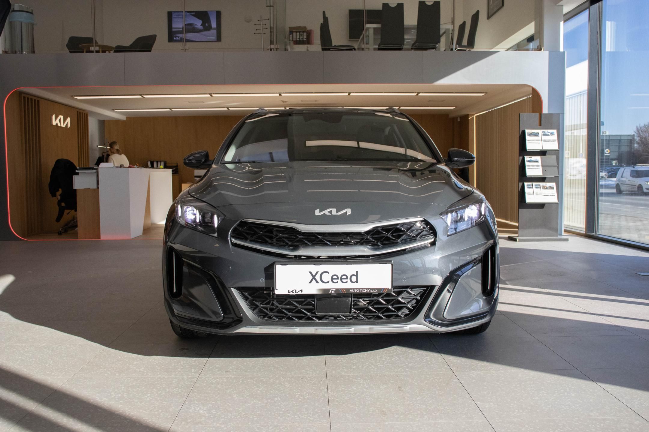 Kia XCee´d, 1.6 T-GDI GPF 7DCT EXCLUSIVE - fotka 2