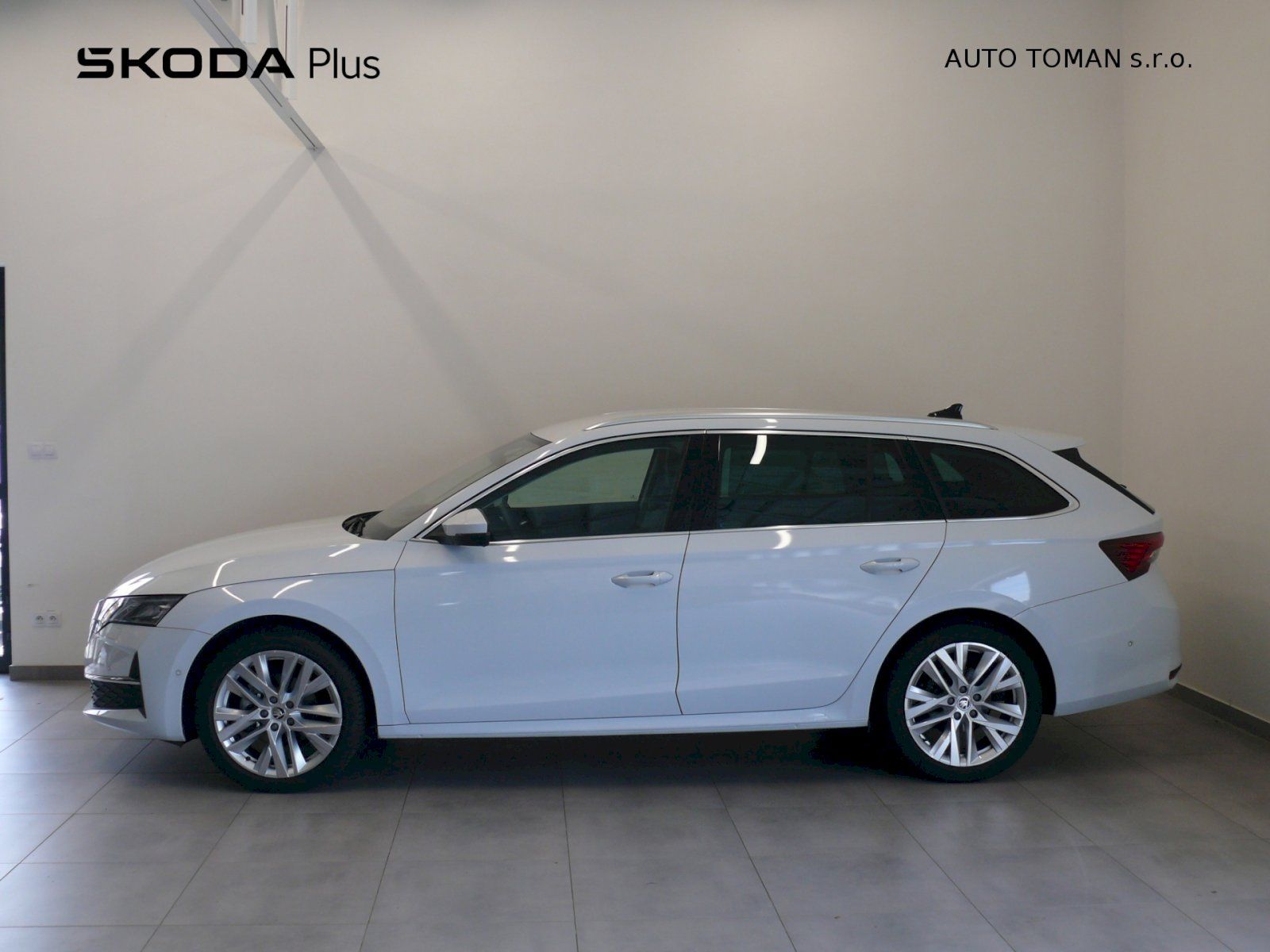 Škoda Octavia, Combi 2.0 TDI 110kW DSG Top Se - fotka 3