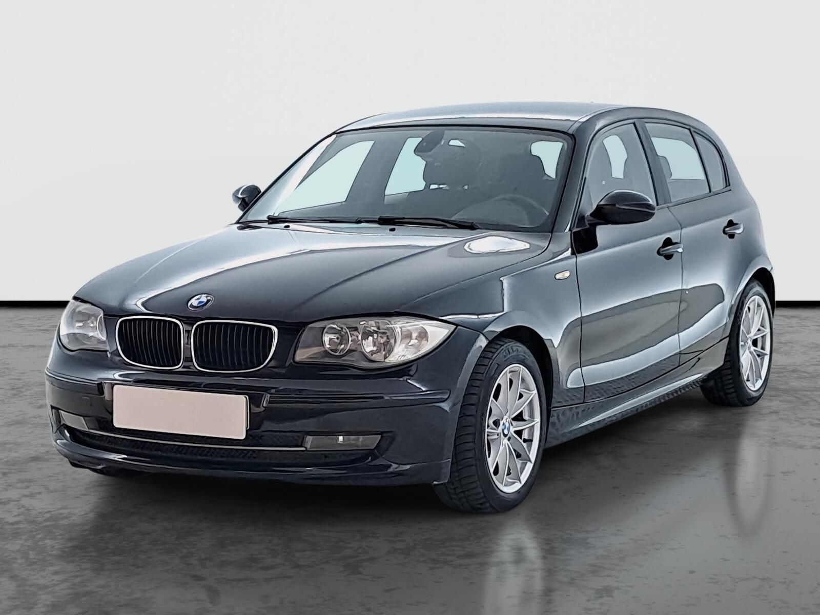 BMW Řada 1, 118i, Klima, Tempomat - fotka 2