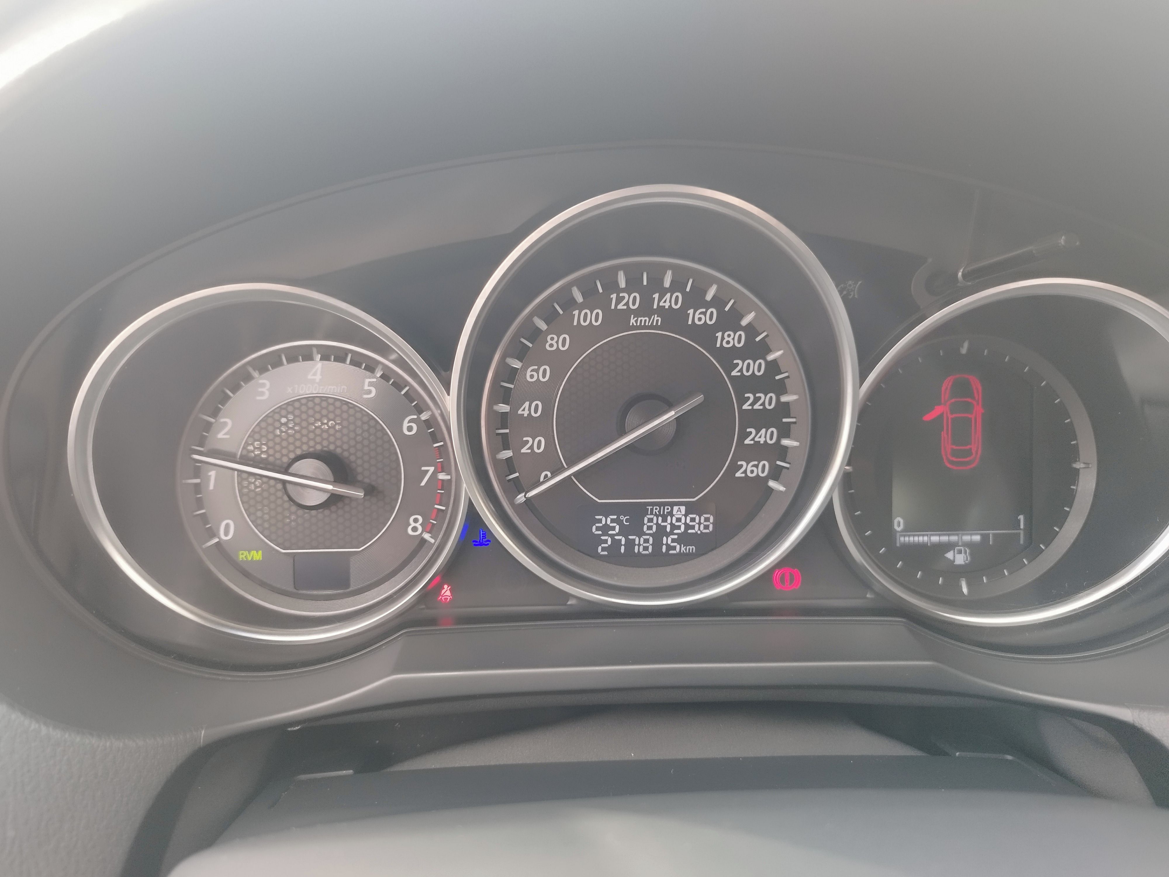 Mazda 6, 2.0, 121kW - fotka 3