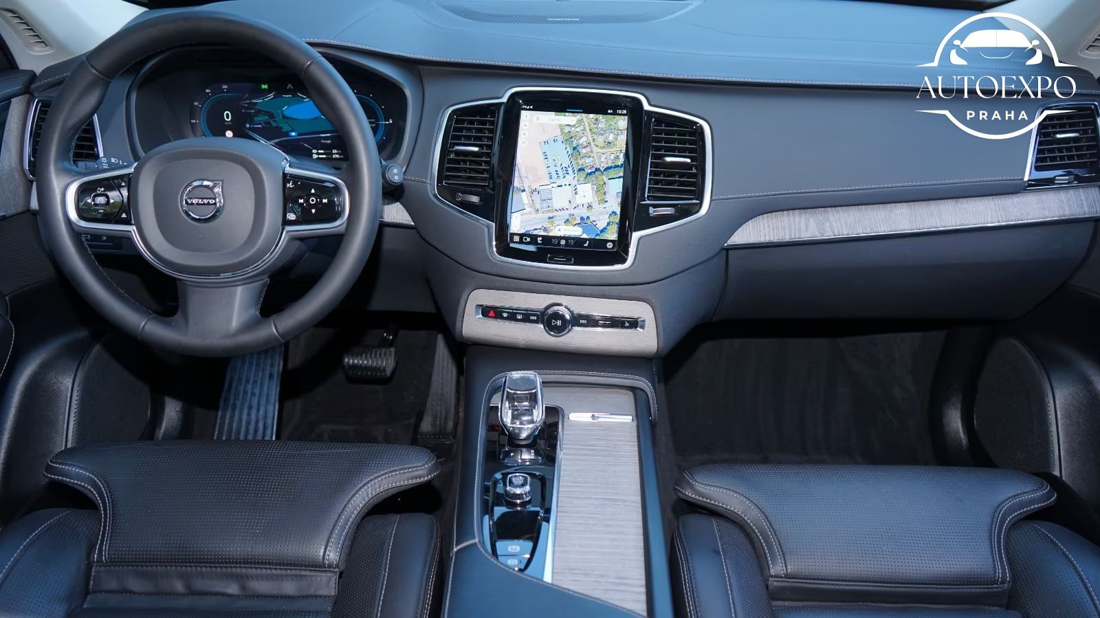 Volvo XC90, T8 RECHARGE PLUG-IN*7míst - fotka 6