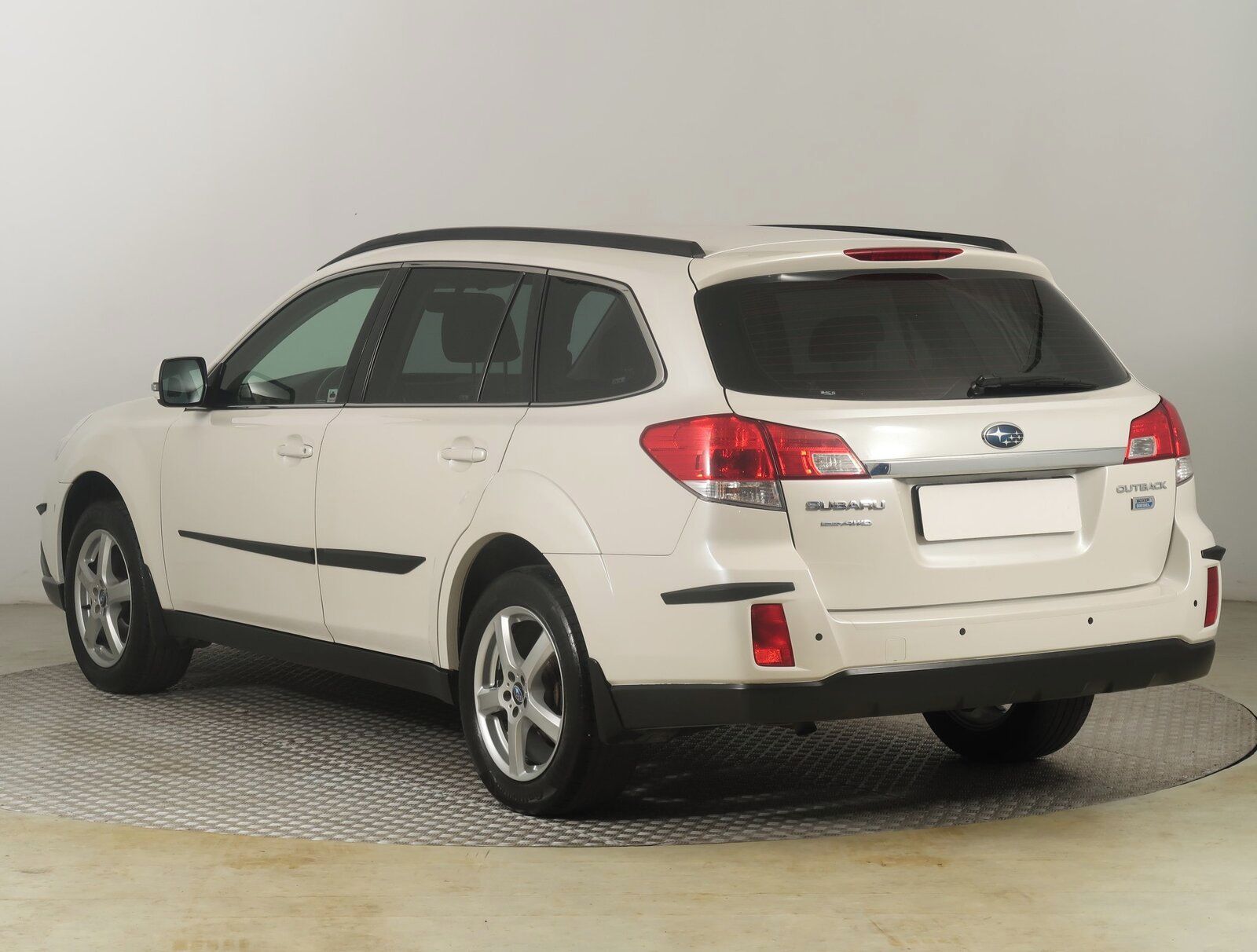 Subaru Outback, 2.0 D, 4X4, Xenony - fotka 4