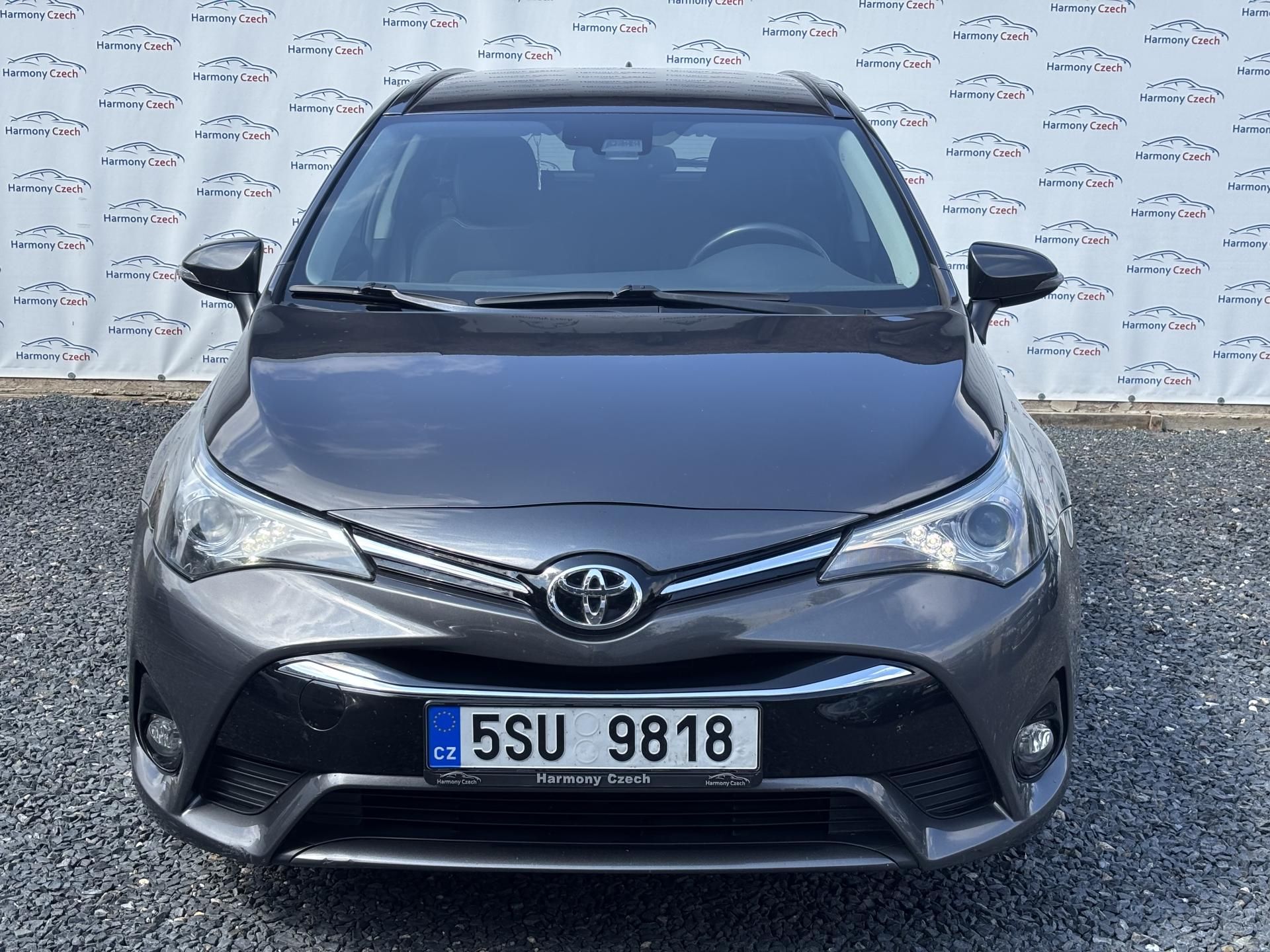 Toyota Avensis, 1.8VVTi, 108kW, Kamera - fotka 2