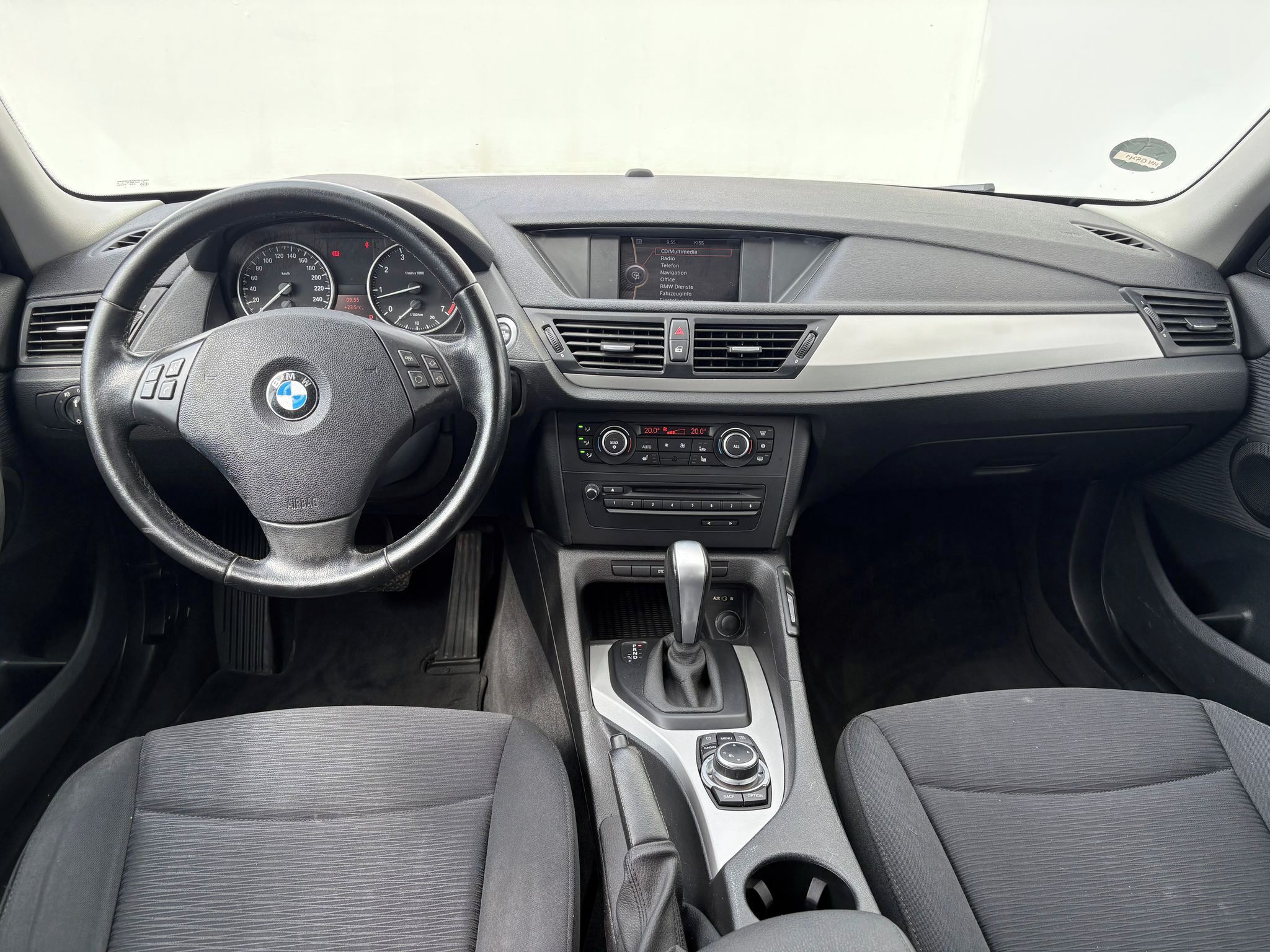 BMW X1, 18i, 110kW, sDrive, Automat - fotka 5