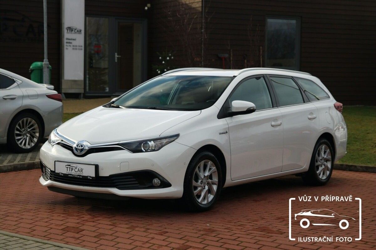 Toyota Auris, 1,8HSD Active Trend