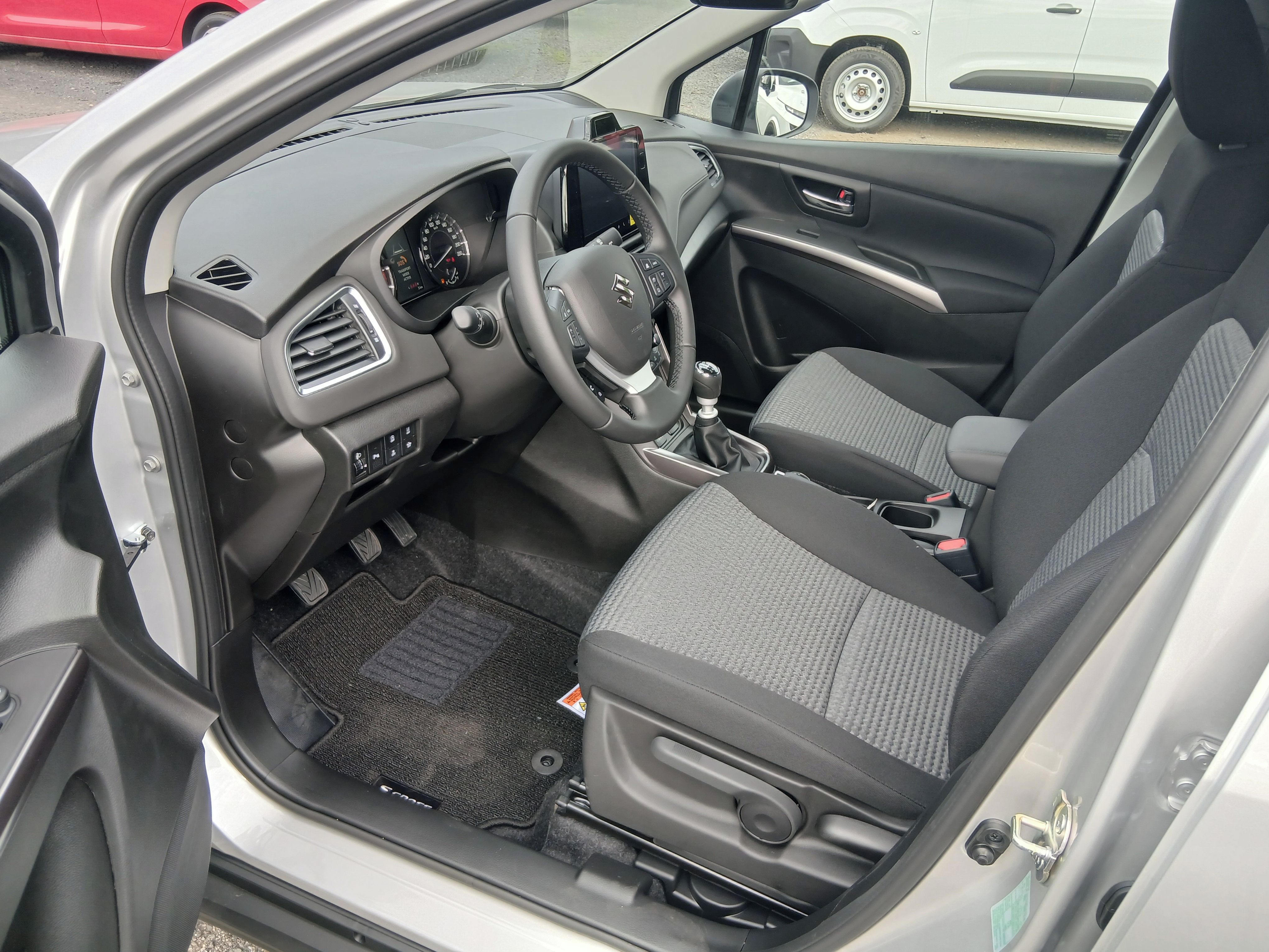Suzuki S-Cross, 1,4 PREMIUM ALLGRIP - fotka 3