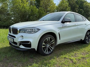 BMW X6 M50d