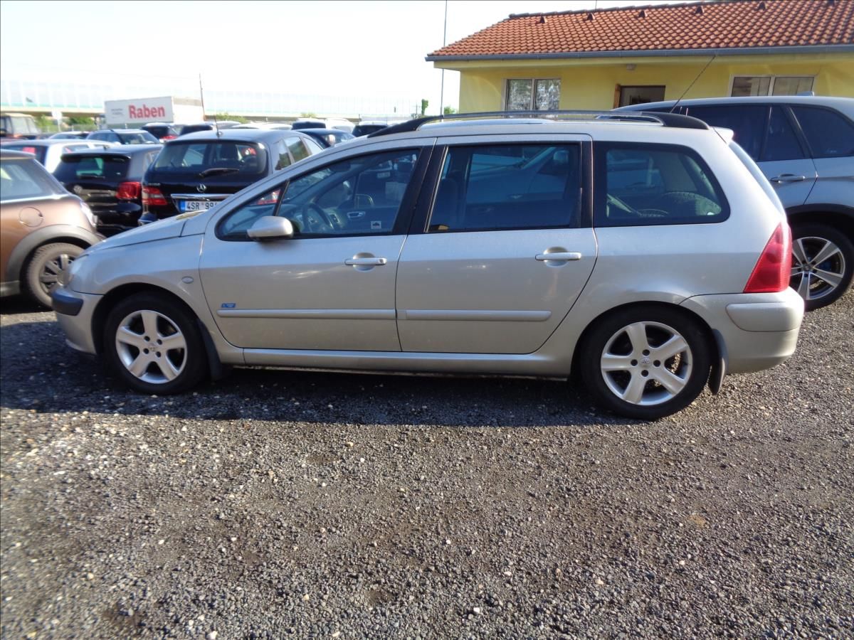Peugeot 307, 1,6 - fotka 4