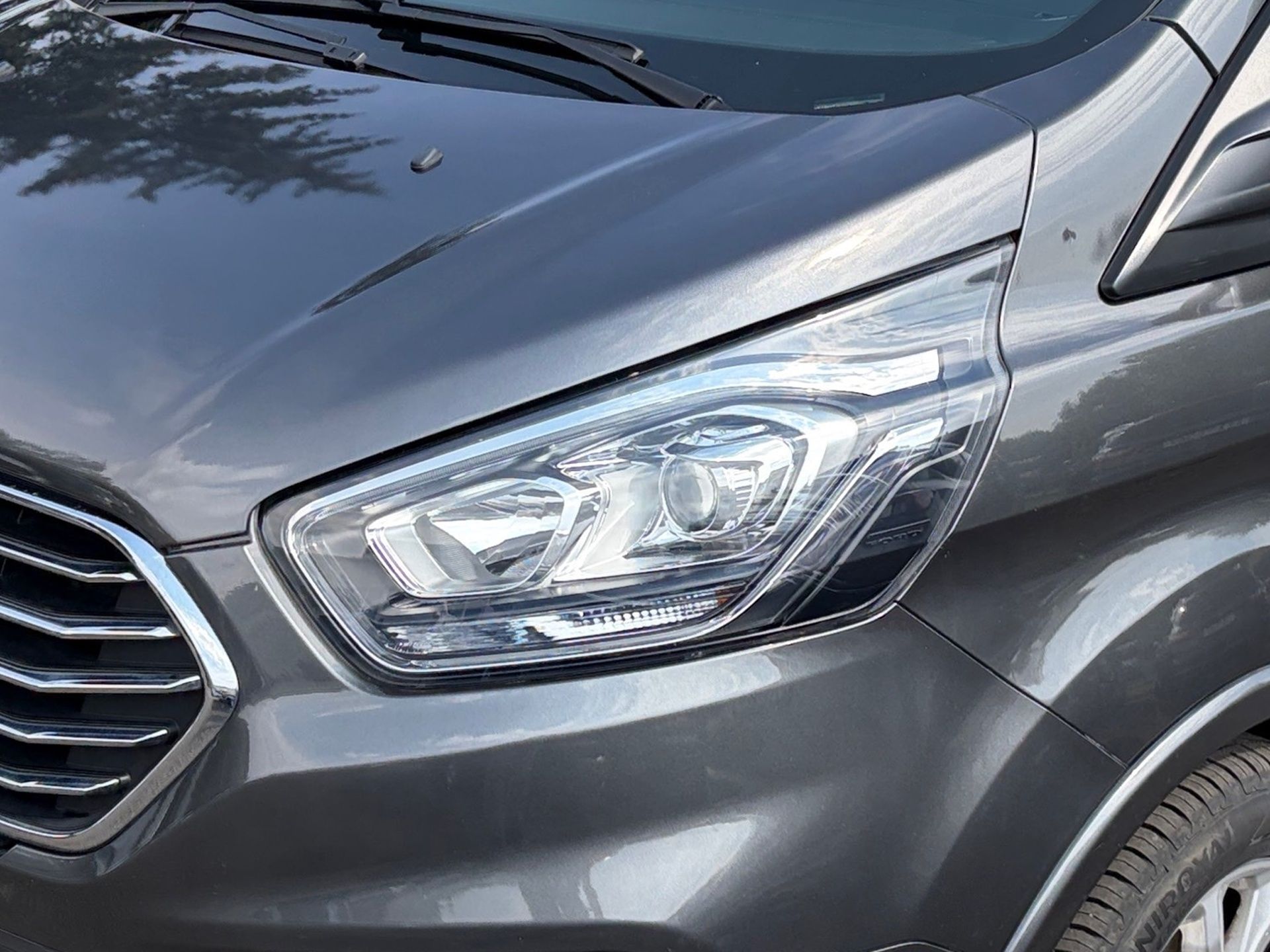 Ford Tourneo Custom, L1 Titanium 136kW Aut. ZÁRUKA - fotka 5