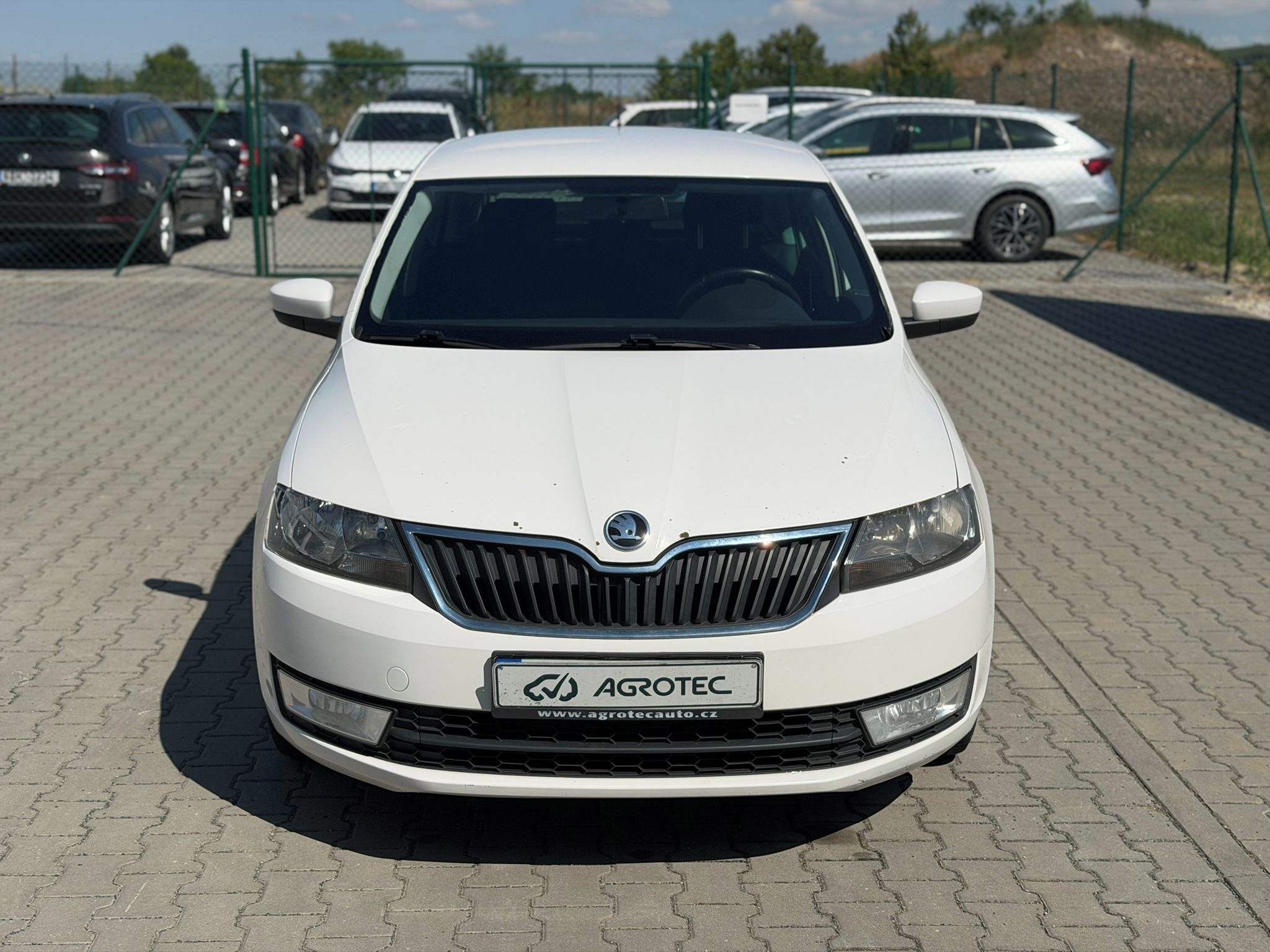 Škoda Rapid, 1.6 TDI 77 kW Ambition Fresh - fotka 2
