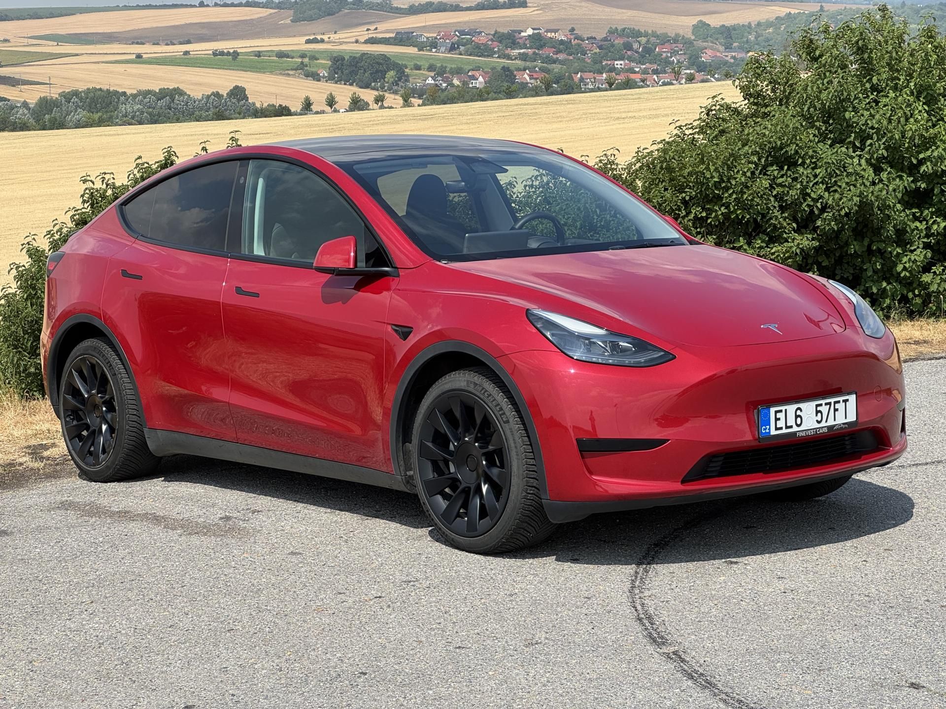 Tesla Model Y, Standard Range LFP SOH 91% - fotka 5