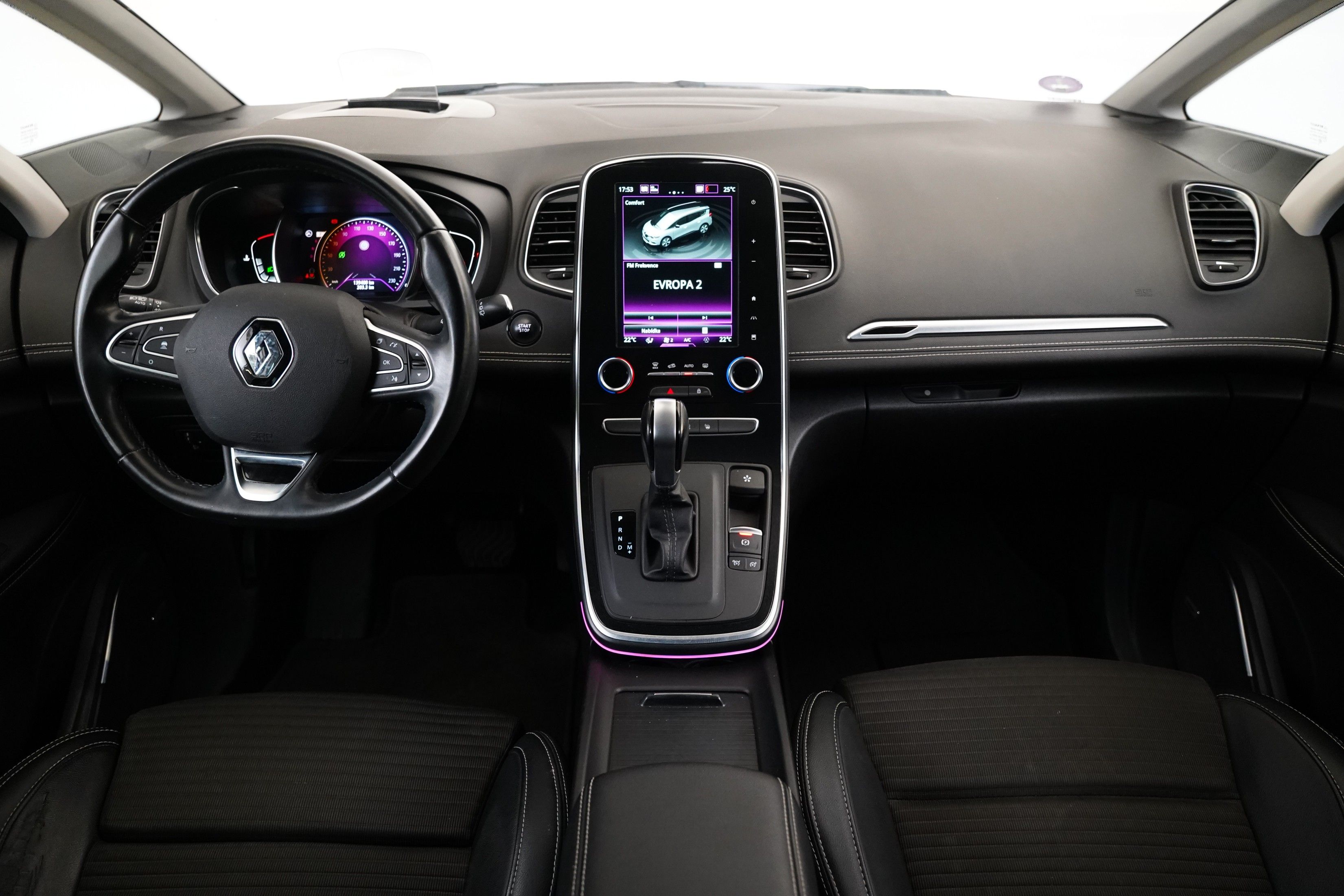 Renault Grand Scénic, 1.3 TCe 103 kW Bose Edition - fotka 5