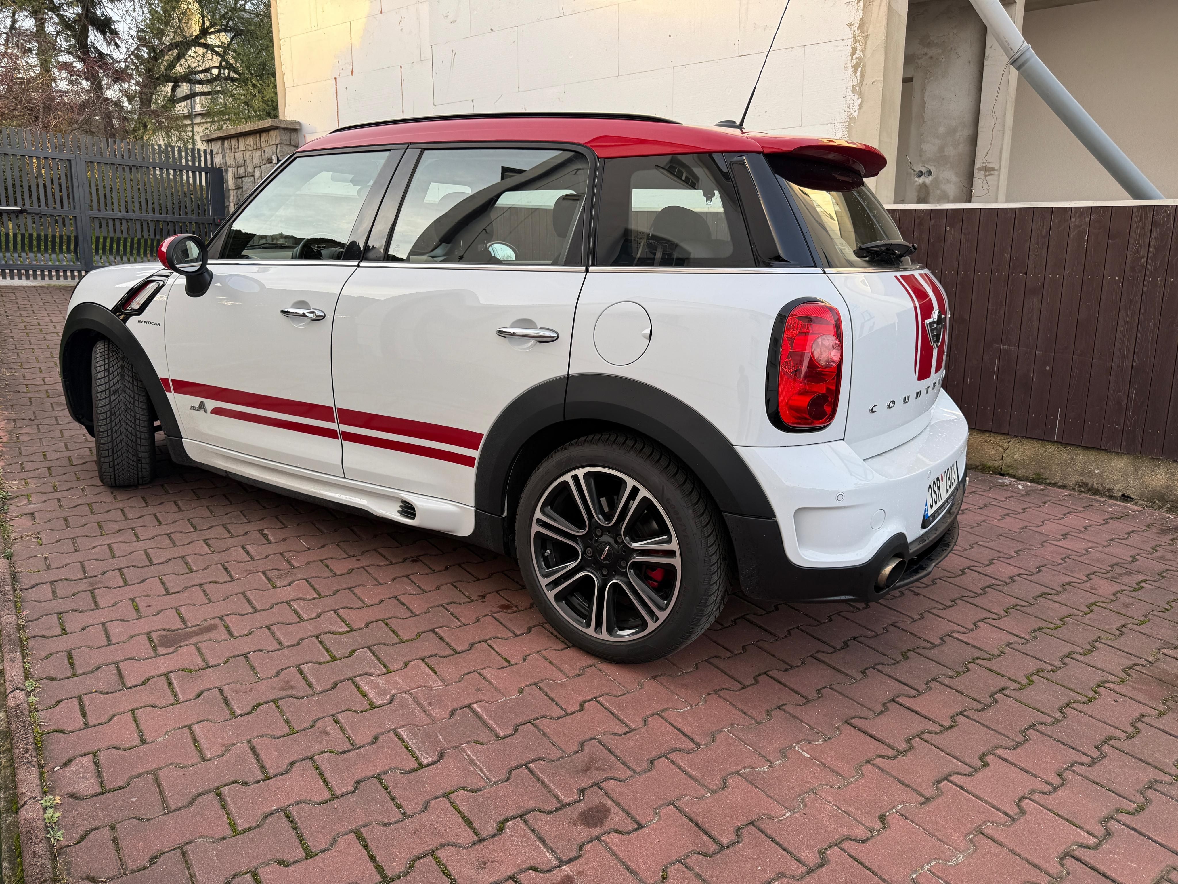 Mini Countryman, Countryman John Cooper Works - fotka 4