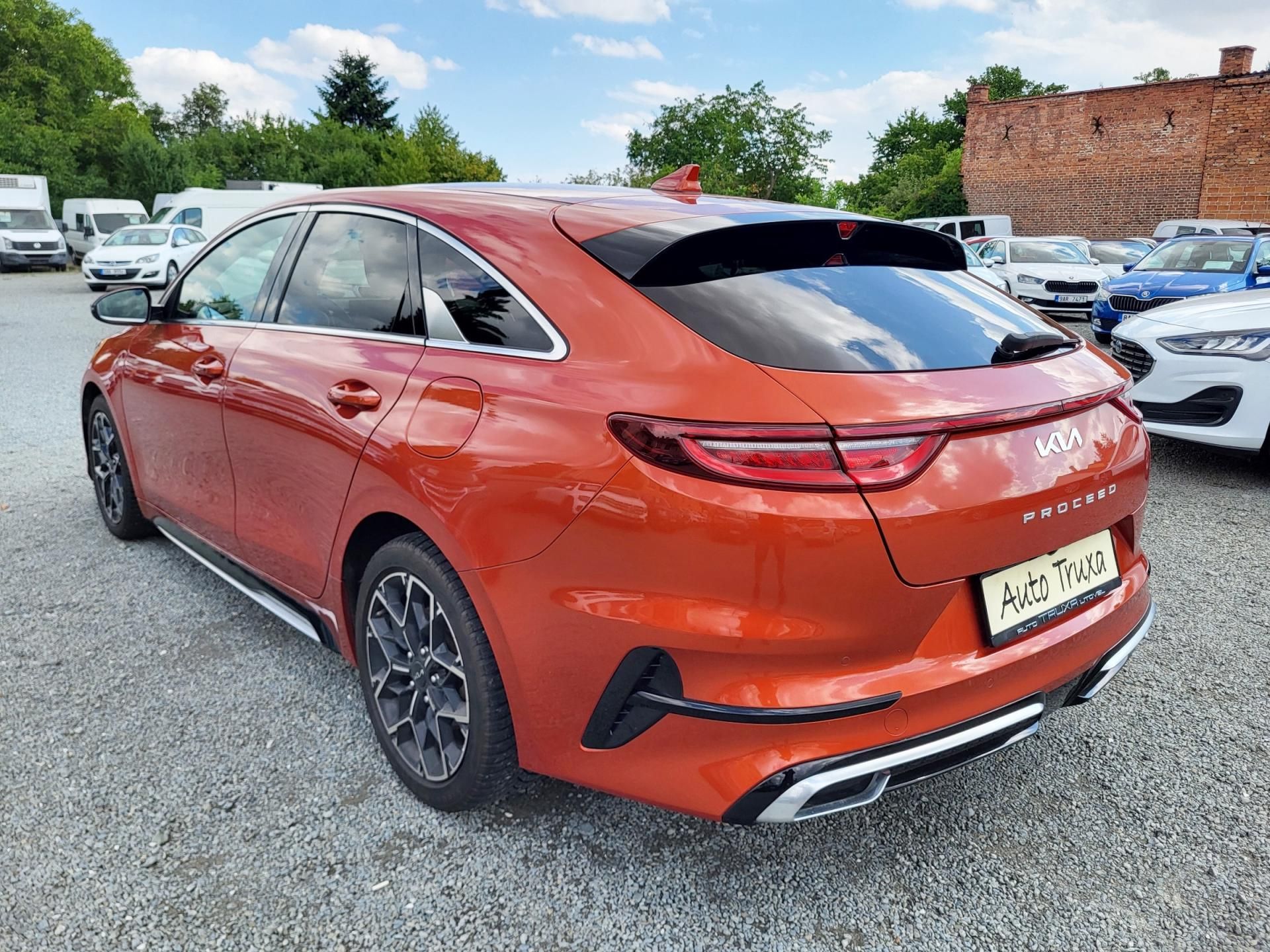 Kia ProCeed, 1.5 T-GDI 118kW GT LINE *ČR - fotka 3