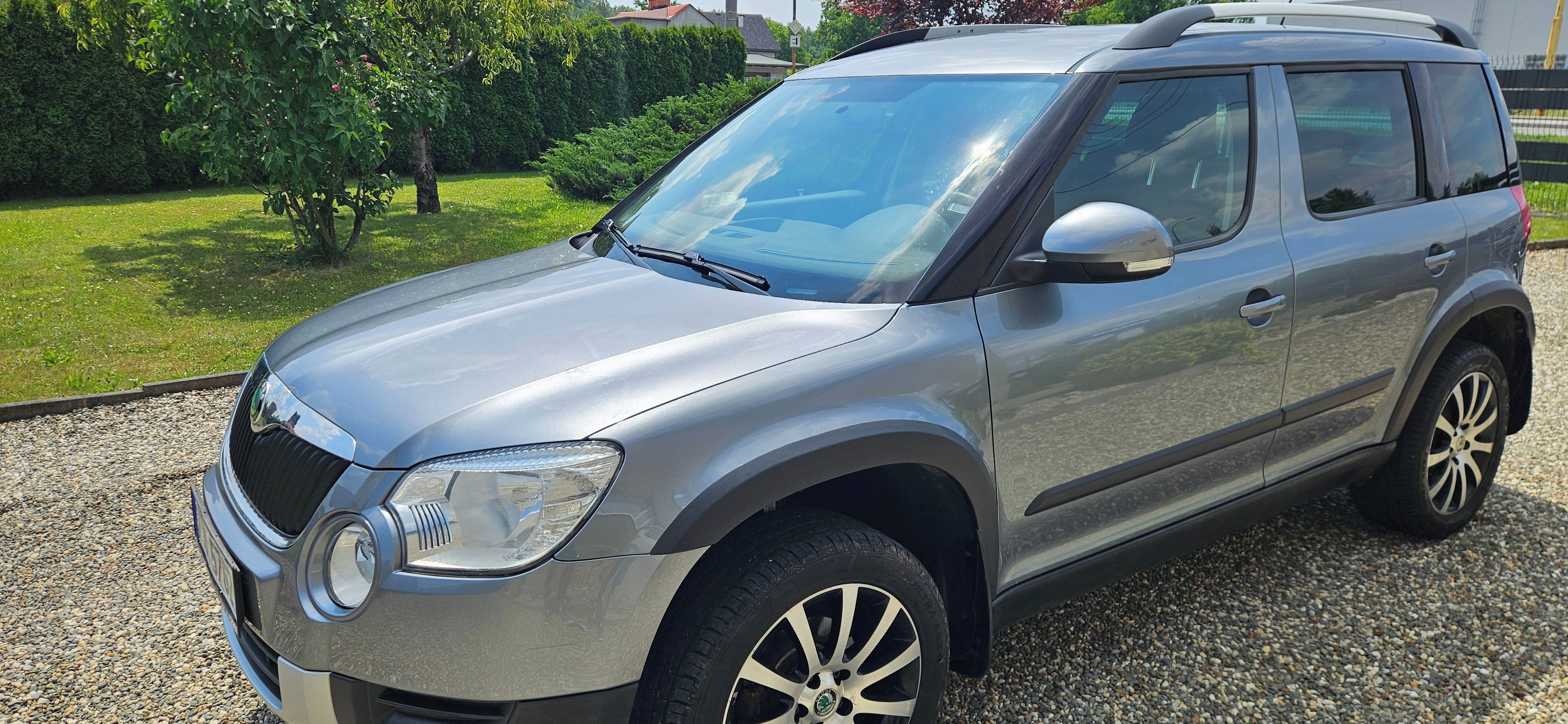 Škoda Yeti, 1,4 TSI-1 majitel - fotka 2