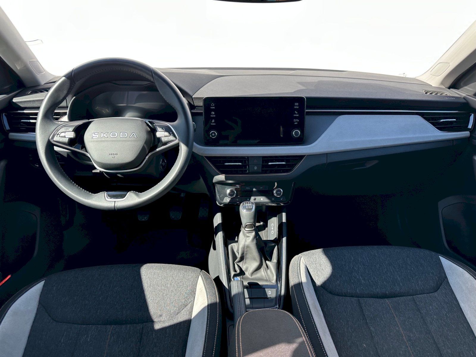 Škoda Scala, 1,0 TSI / 85 KW / Top Selectio - fotka 5