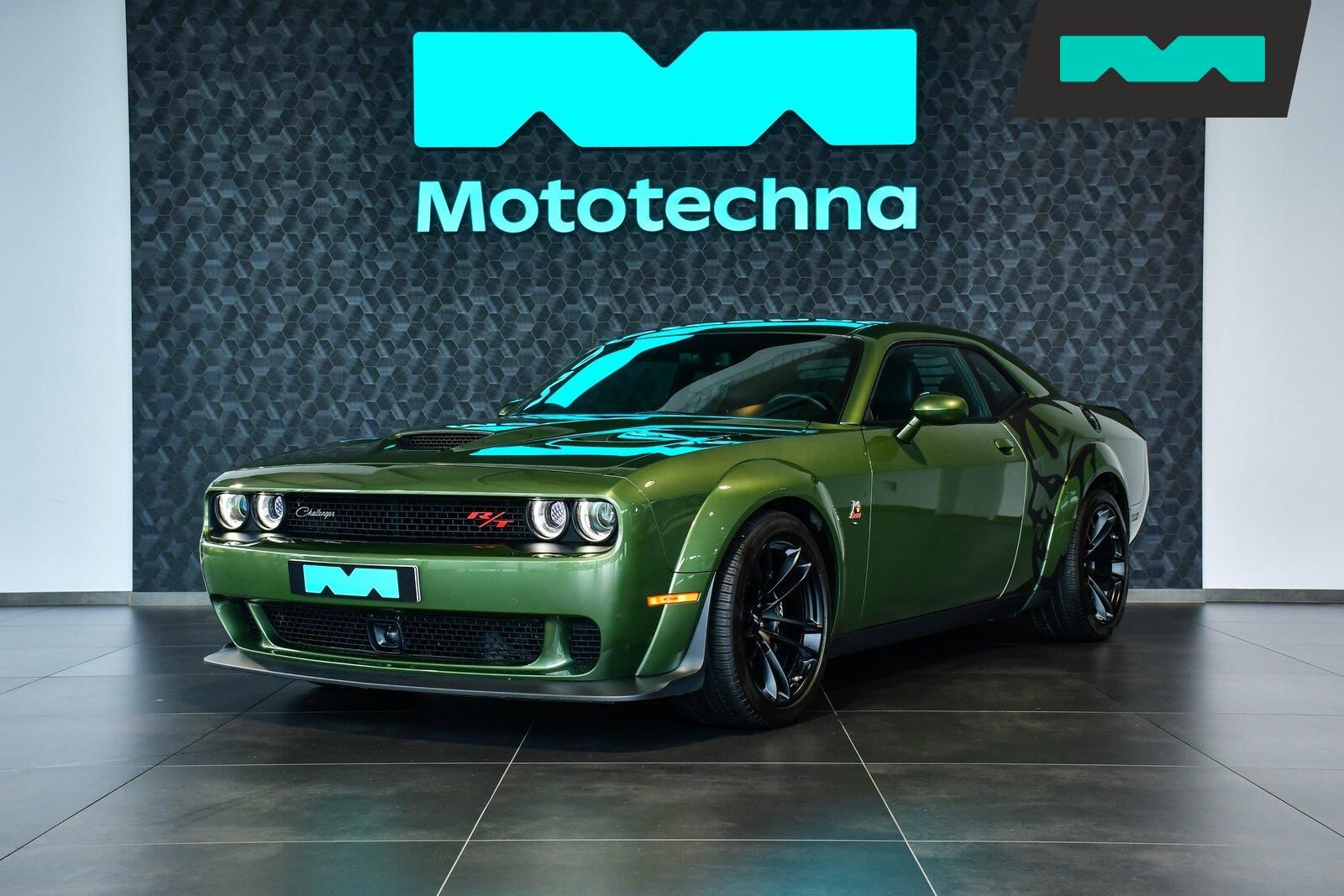 Dodge Challenger, 6.4 SRT 392, ČR, 6.4 R/T