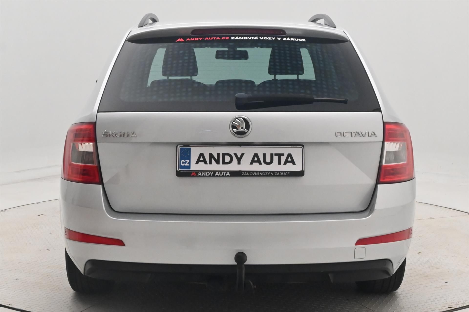Škoda Octavia, 1,6 TDI 81kW tažné nová STK - fotka 6