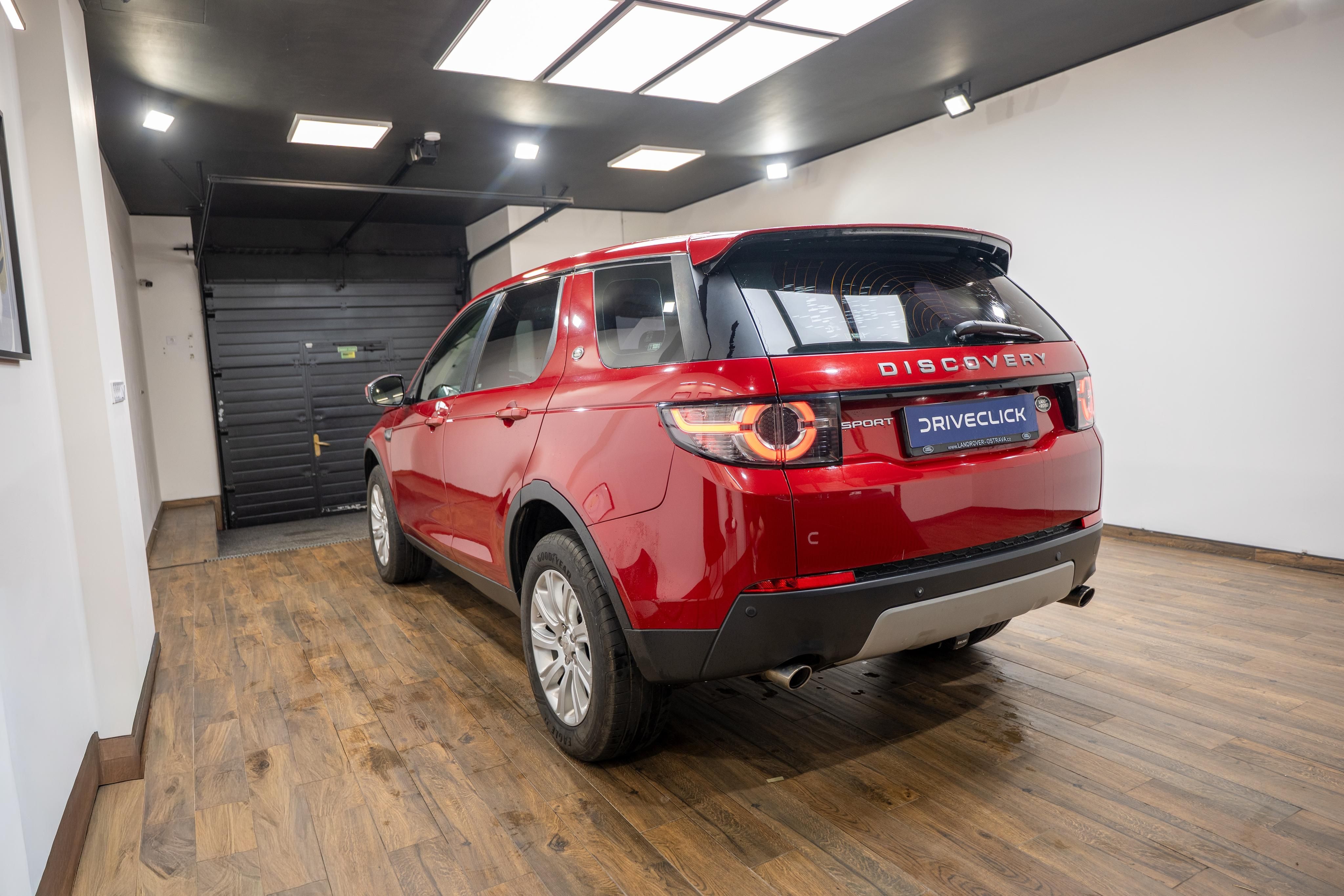 Land Rover Discovery, Sport HSE 2.0 132 kW - fotka 6