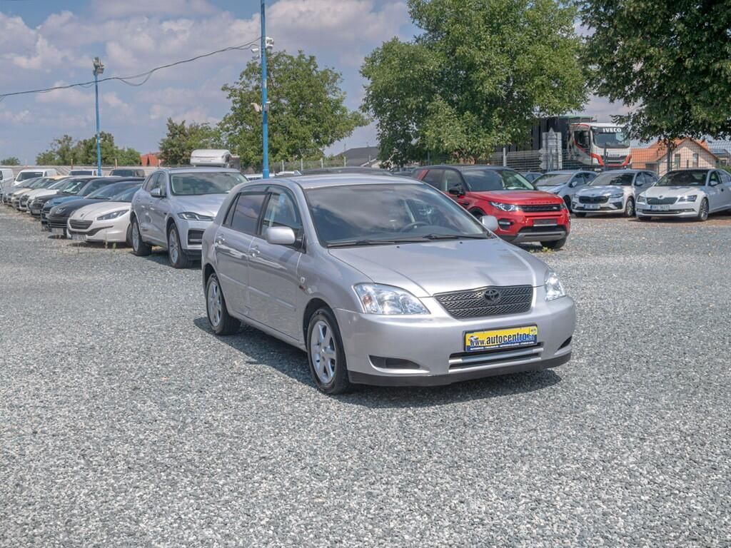 Toyota Corolla, 2.0D 81KW – PO SERVISU - fotka 3