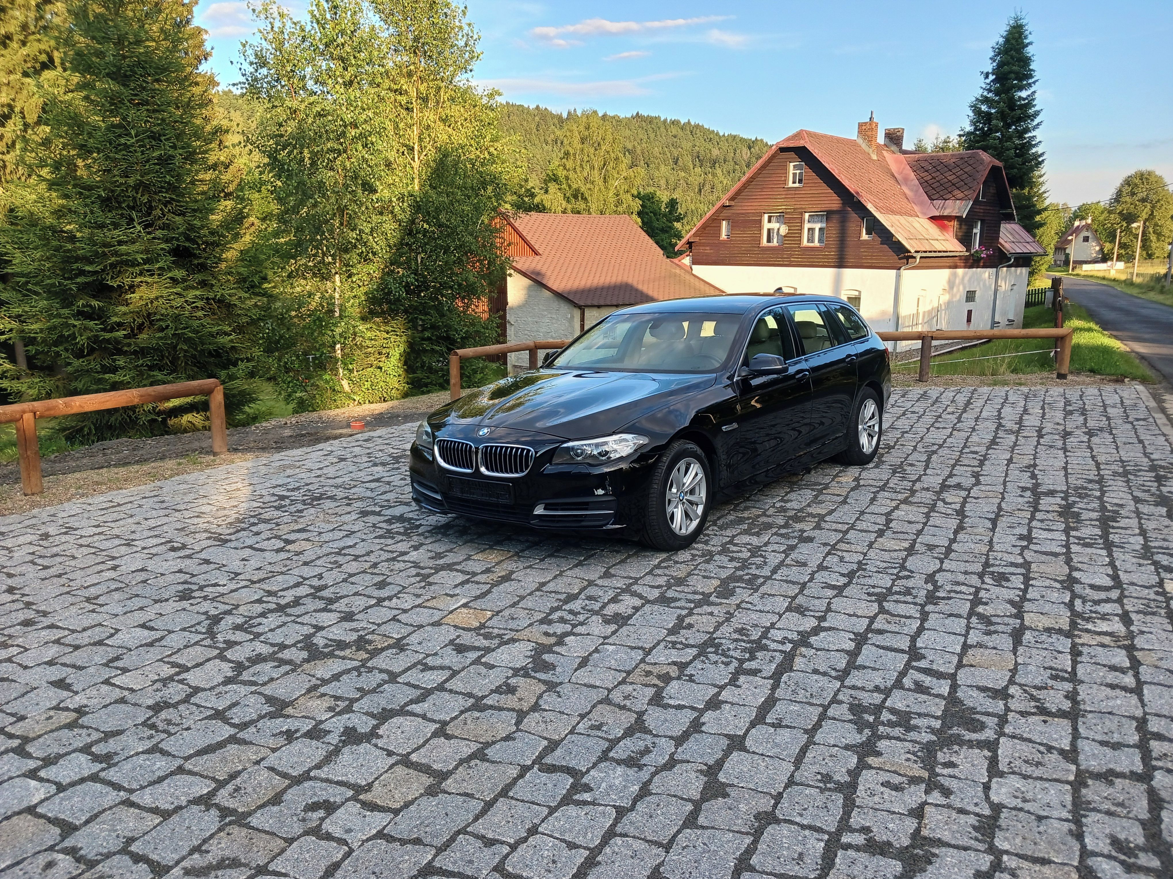 BMW Řada 5, 2,0 TDI 520D 140kW 4x4 DRIVE
