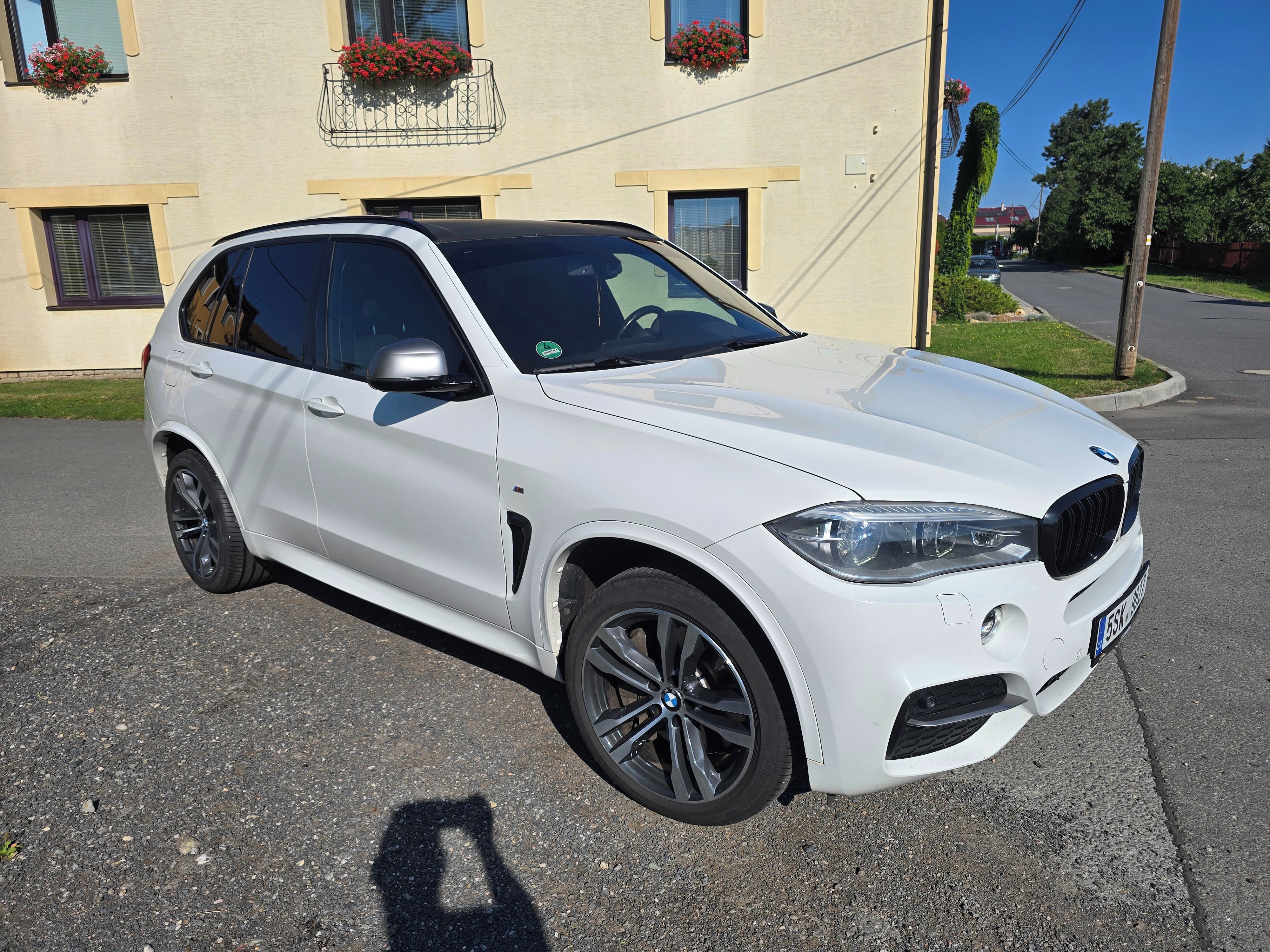 BMW X5 - fotka 3
