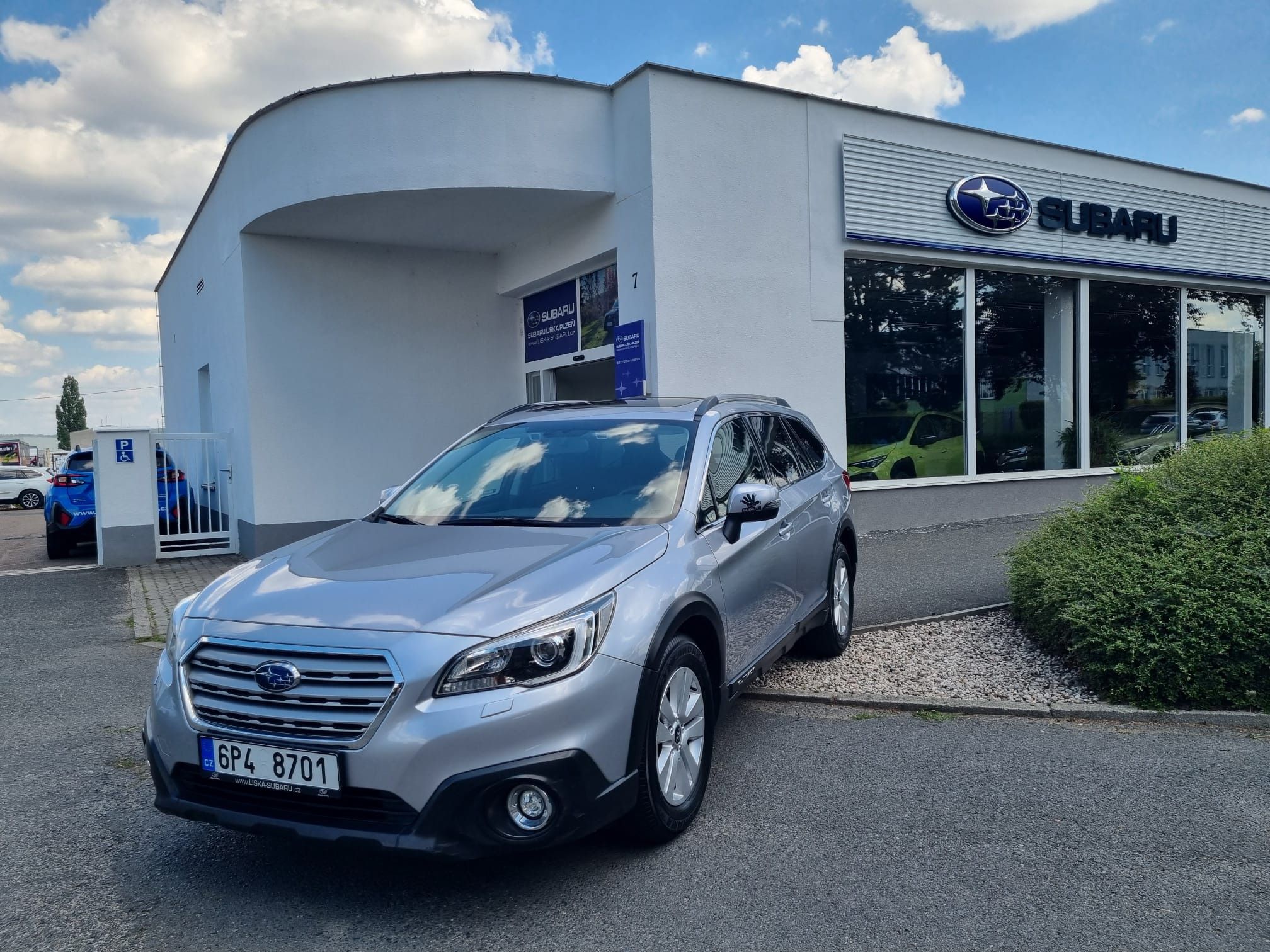 Subaru Outback, 2,5 CVT Comfort Navi ČR - fotka 2