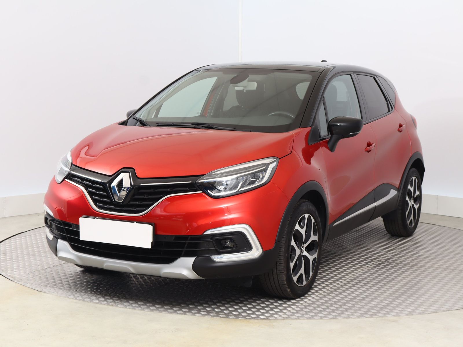 Renault Captur, 1.3 TCe, Automat, ČR,1.maj - fotka 3