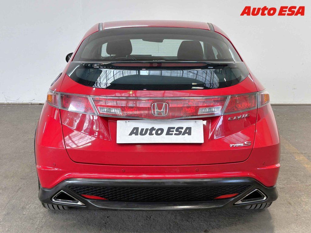 Honda Civic, 1.8i-VTEC - fotka 5