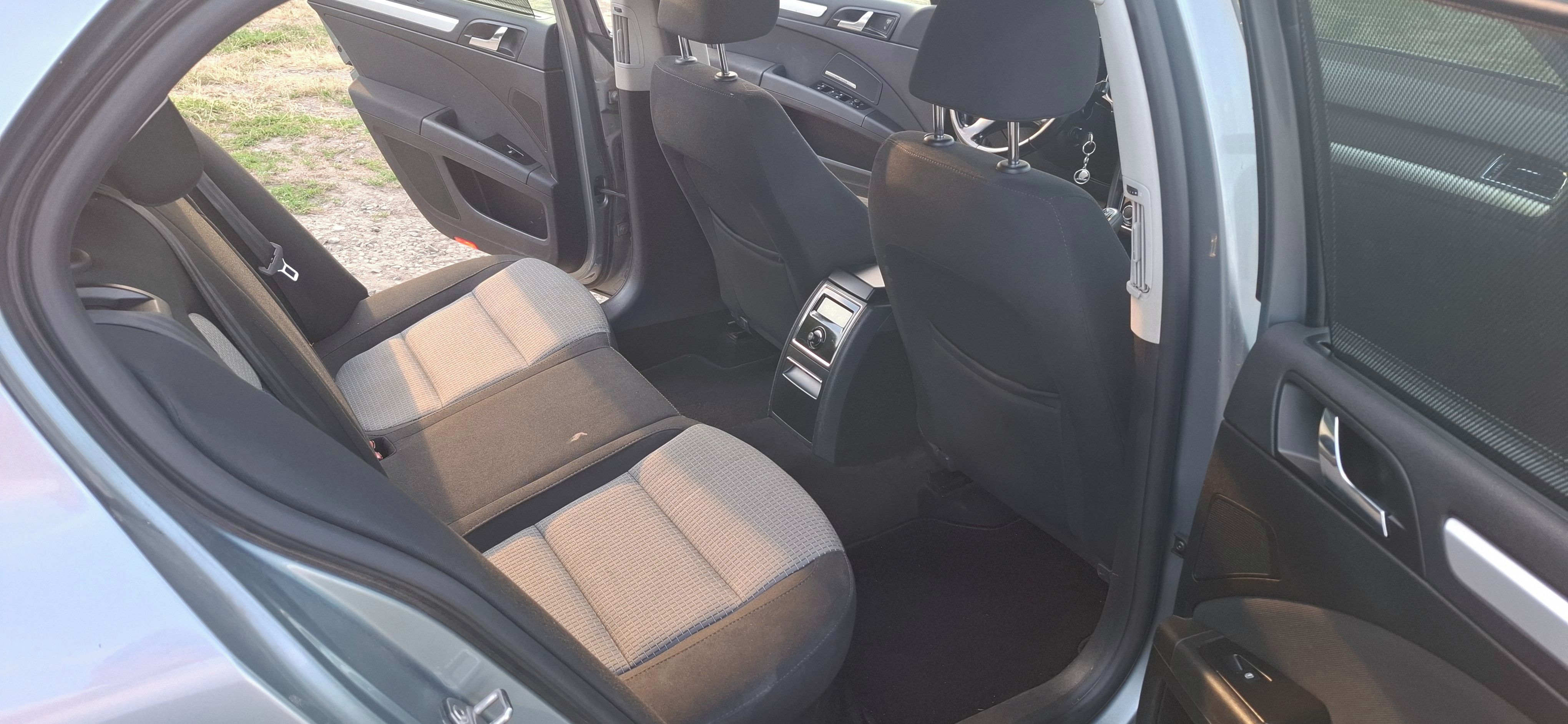 Škoda Superb, Škoda Super 2.0 103Kw - fotka 5