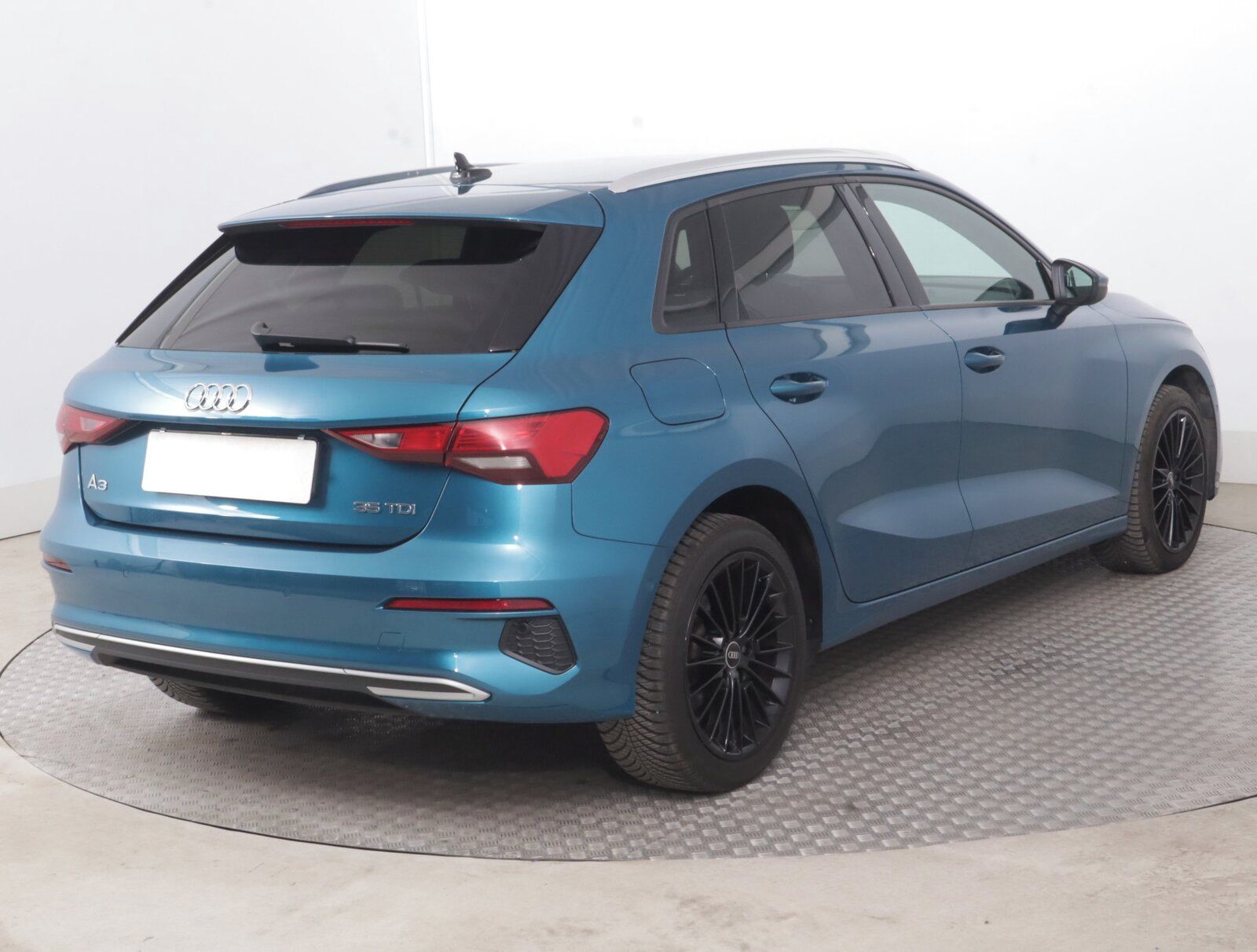 Audi A3, 35 TDI, Automat, Serv.kniha - fotka 5
