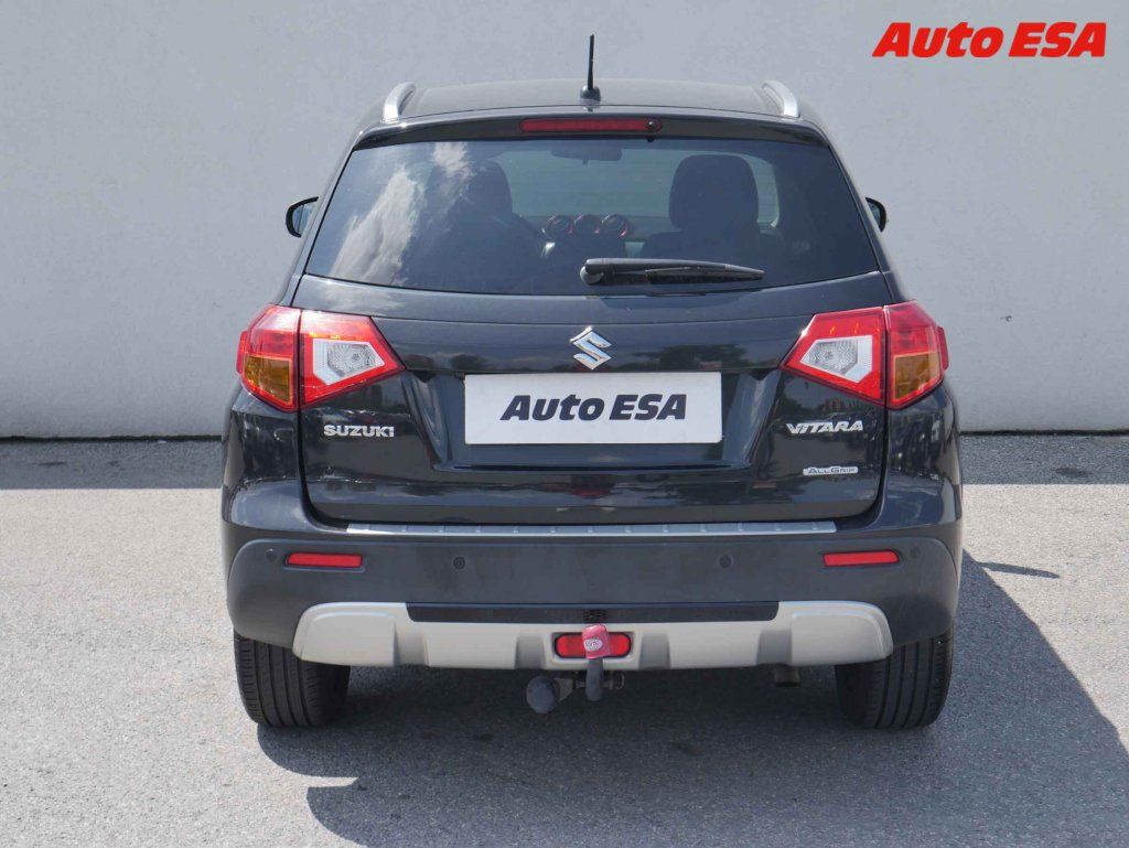 Suzuki Vitara, 1.4 T 4x4,ČR,navi,autoAC - fotka 5