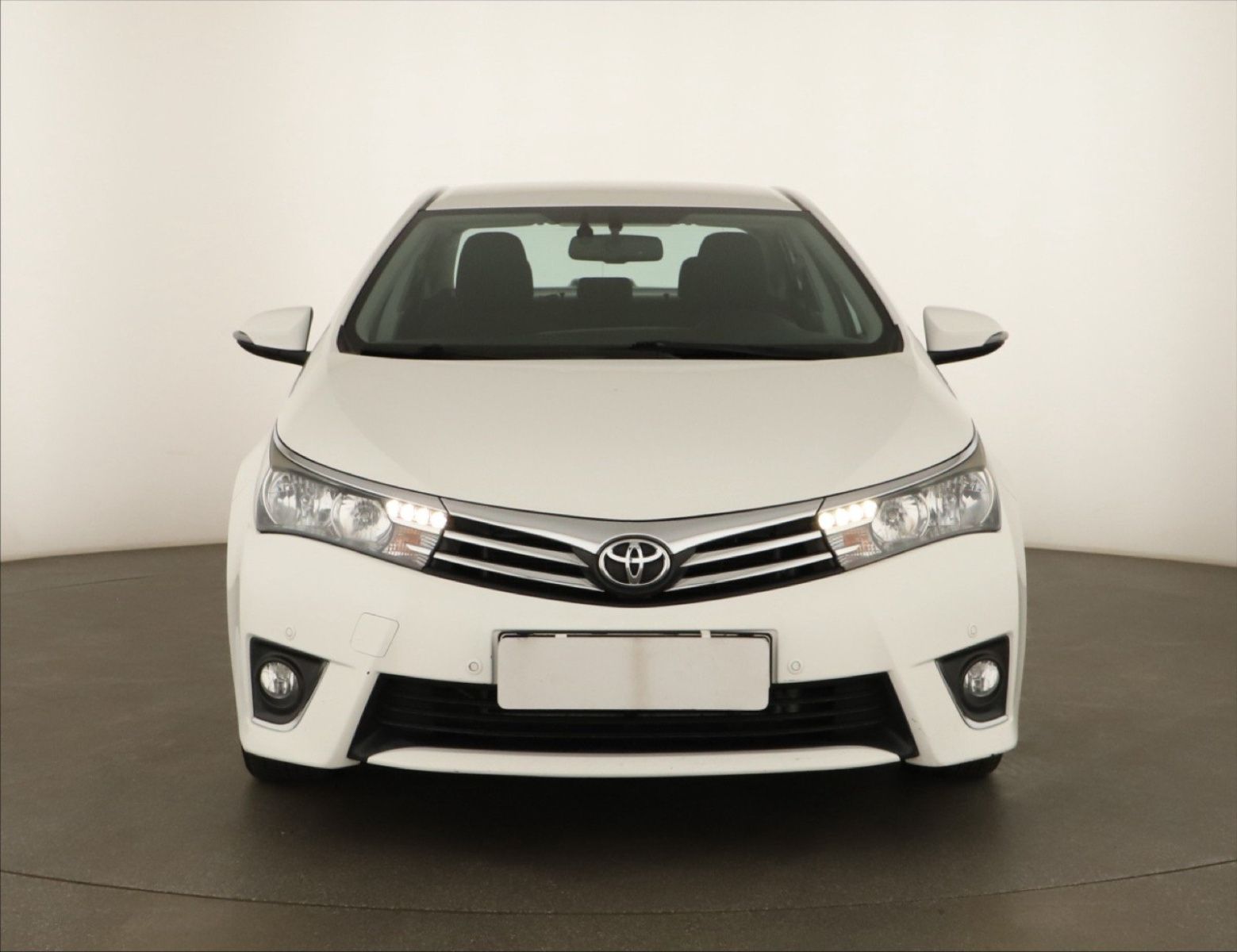 Toyota Corolla, 1.6 Valvematic - fotka 2
