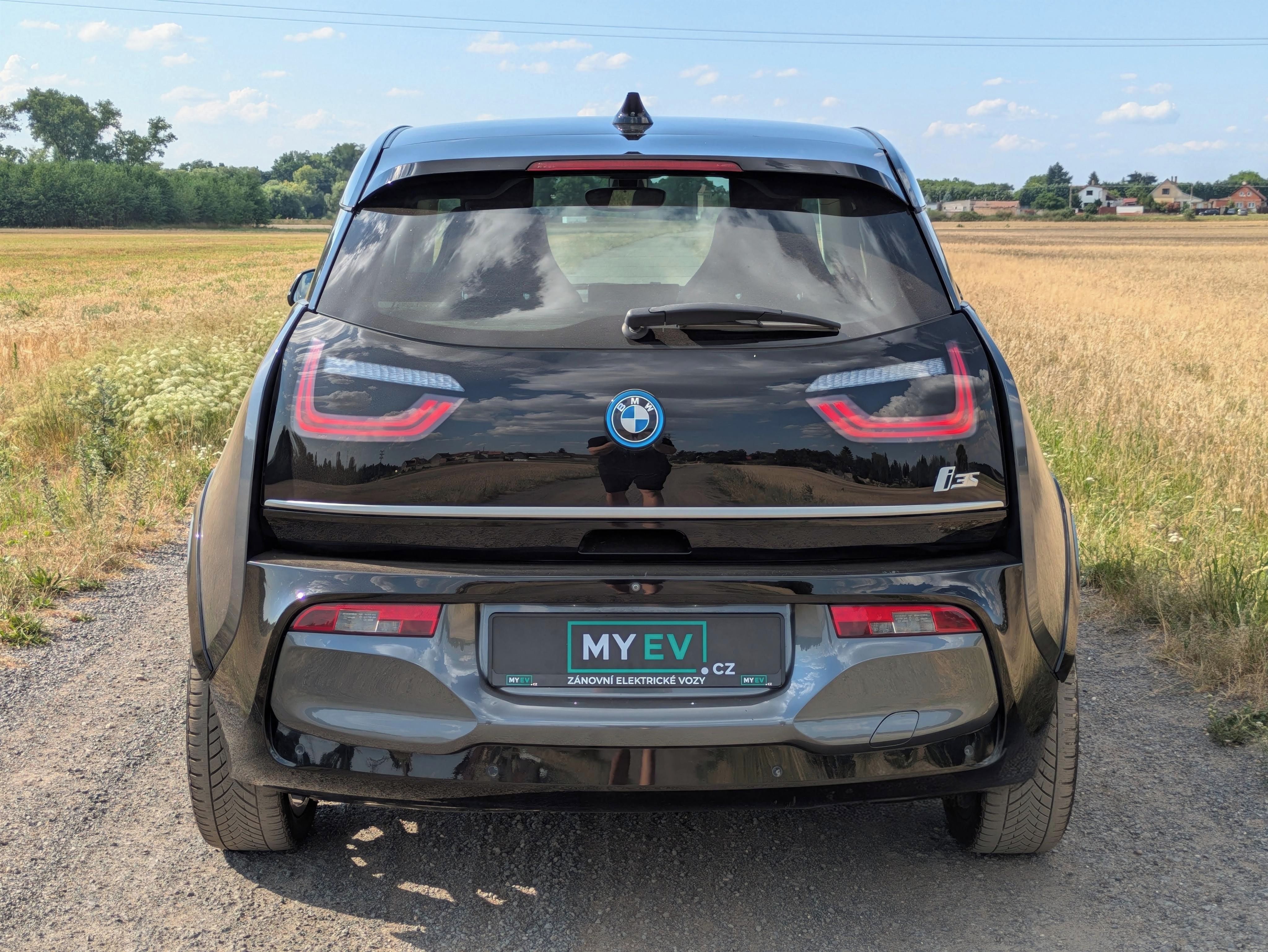 BMW i3, i3S 42kWh 120Ah DPH, SOH 89.4% - fotka 6