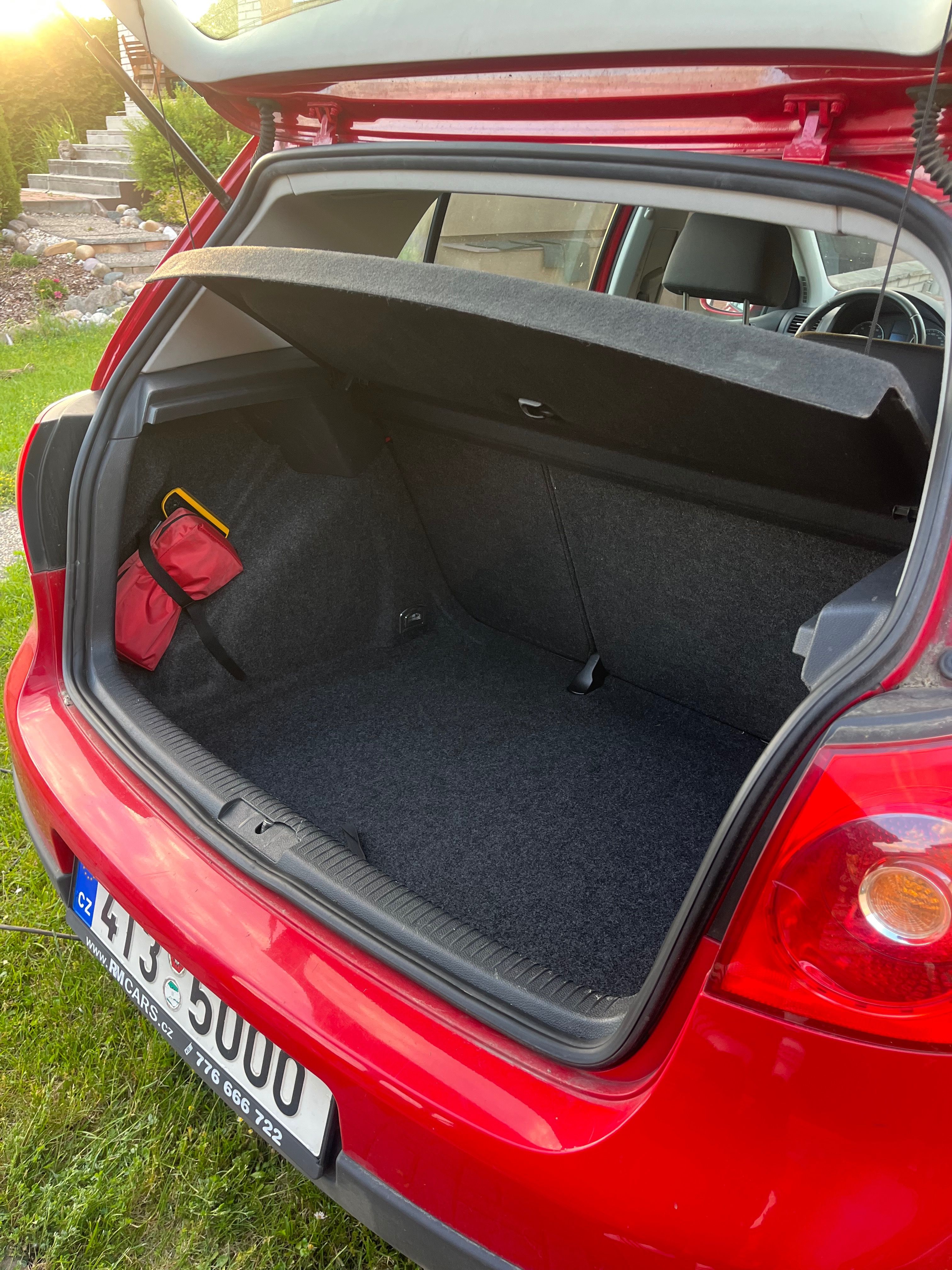 Volkswagen Golf, 1.6 75kw - fotka 5