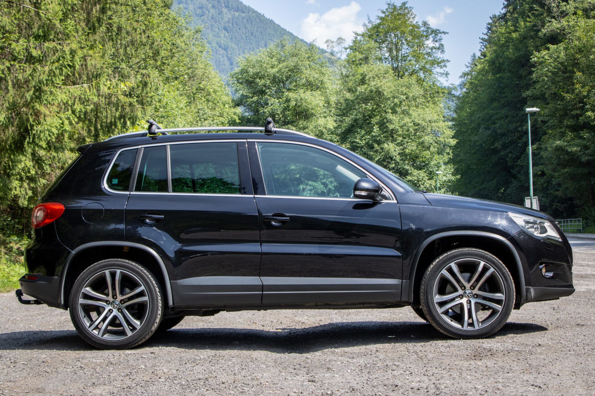 Volkswagen Tiguan - fotka 4
