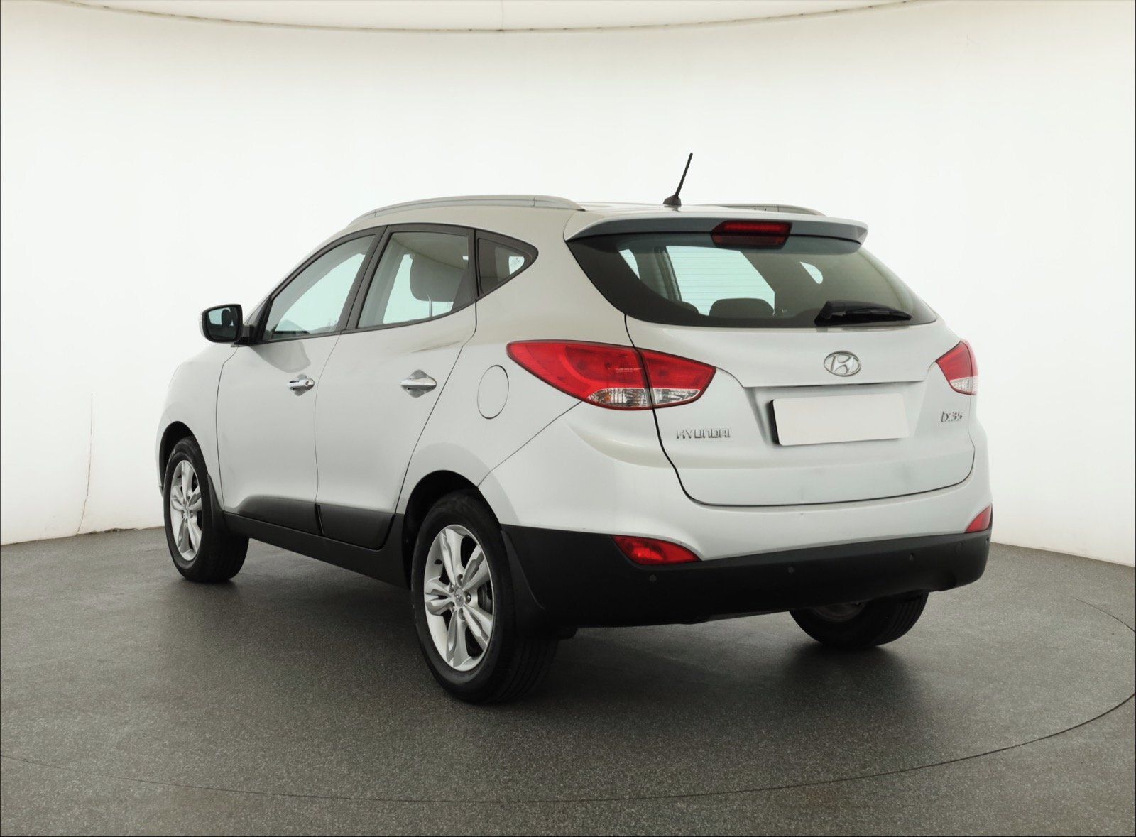Hyundai ix35, 1.6 GDI, Serv.kniha - fotka 4