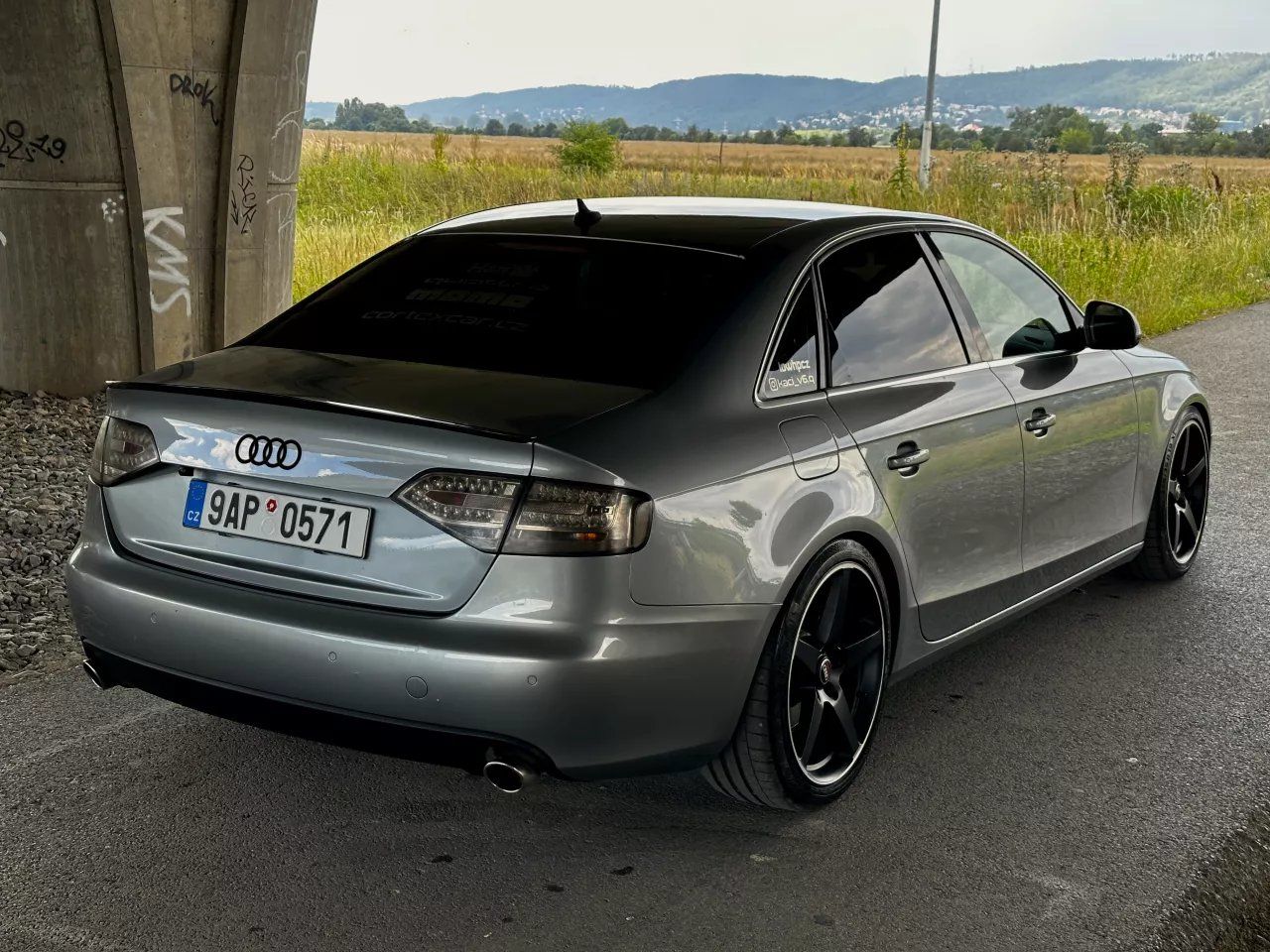 Audi A4, B8 3.0 TDI Quattro V6 176kW - fotka 5