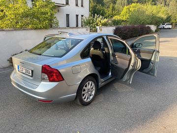 Volvo S40, 2.0D